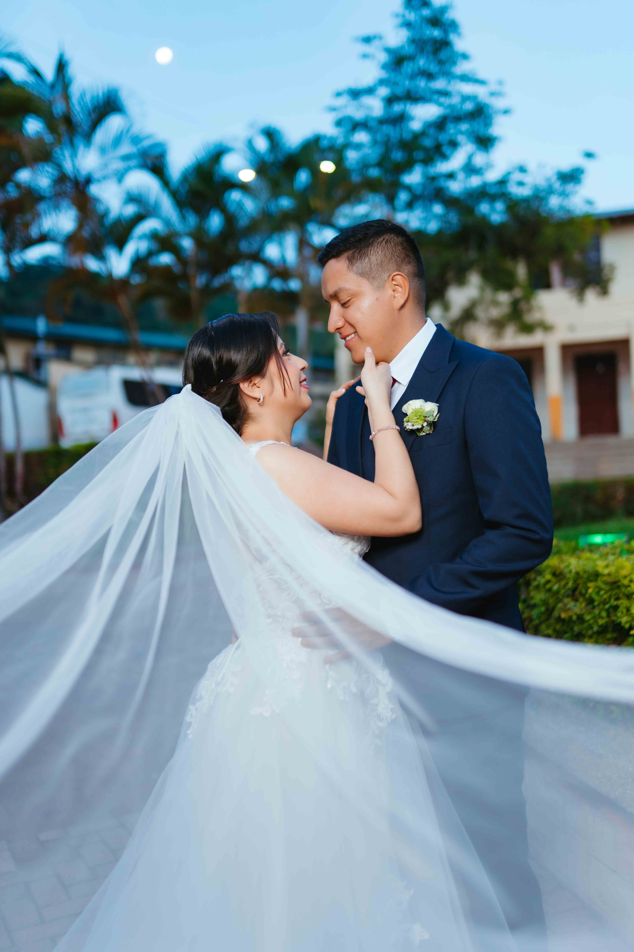 Jennifer y Vladimir. Fotógrafo de bodas en Loja Ecuador | Piero Alvarez PH