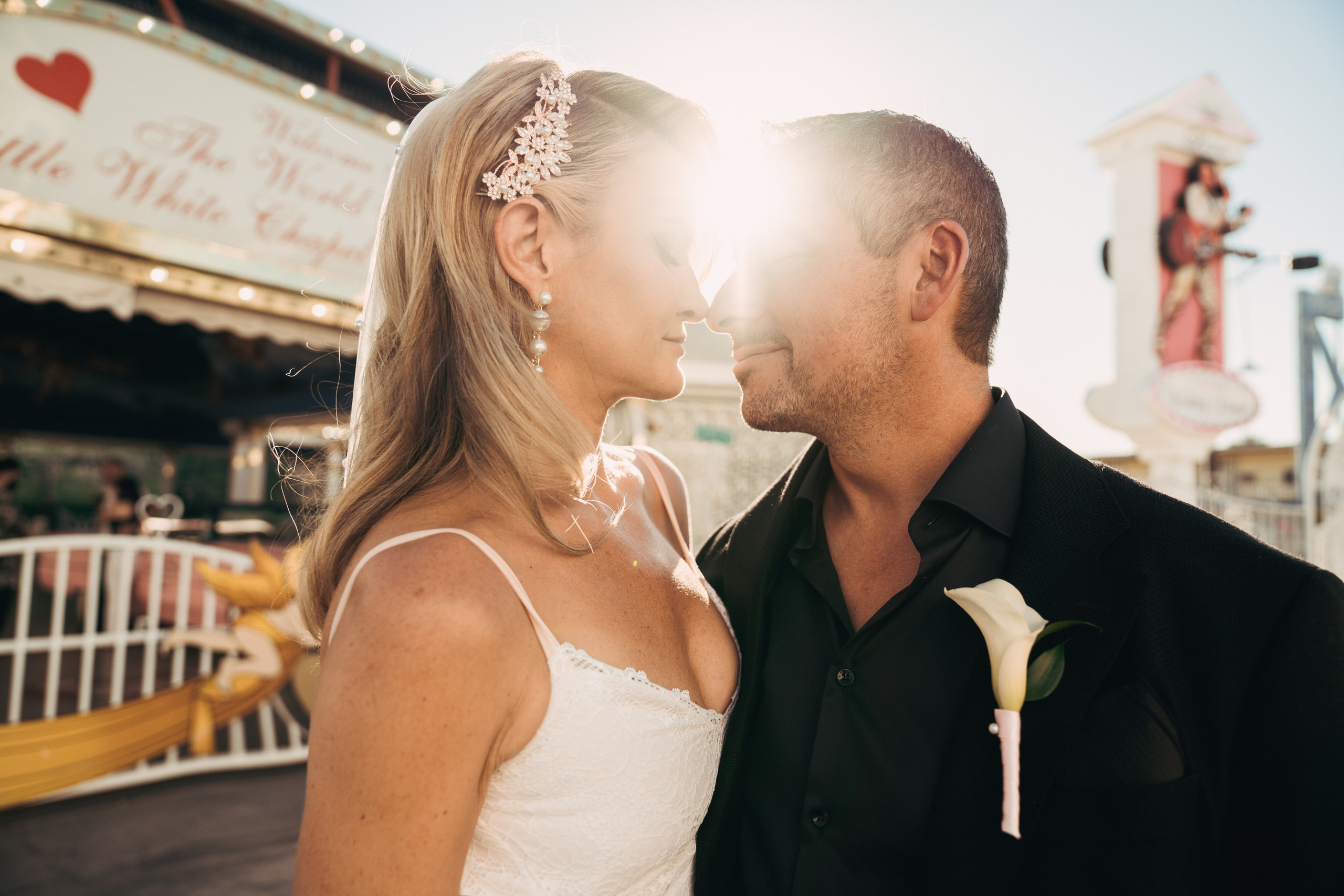 Steve&Dee. Wedding & elopement photographer Viktoriya Kravtsov. Las Vegas