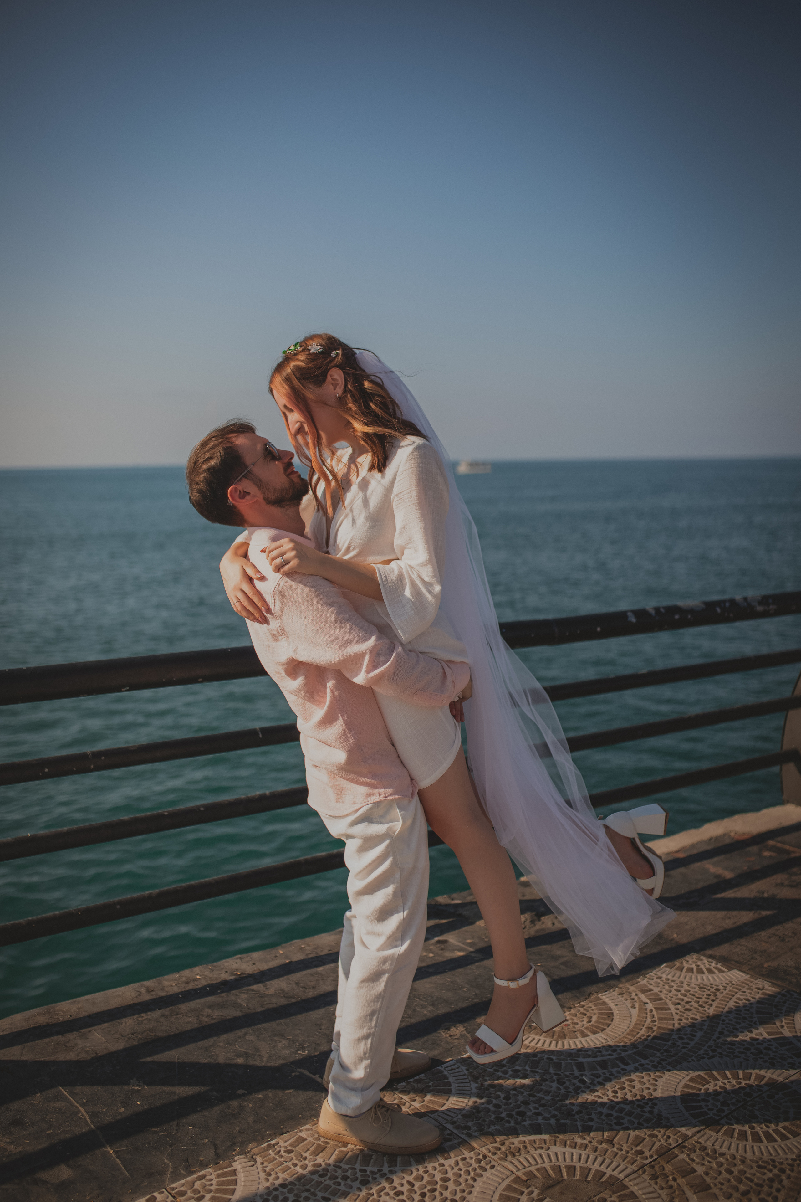 ARTEMI & ASYA. Свадебный Фотограф В Тбилиси, Батуми, Сигнахи, Мцхете, Гудаури и Казбе