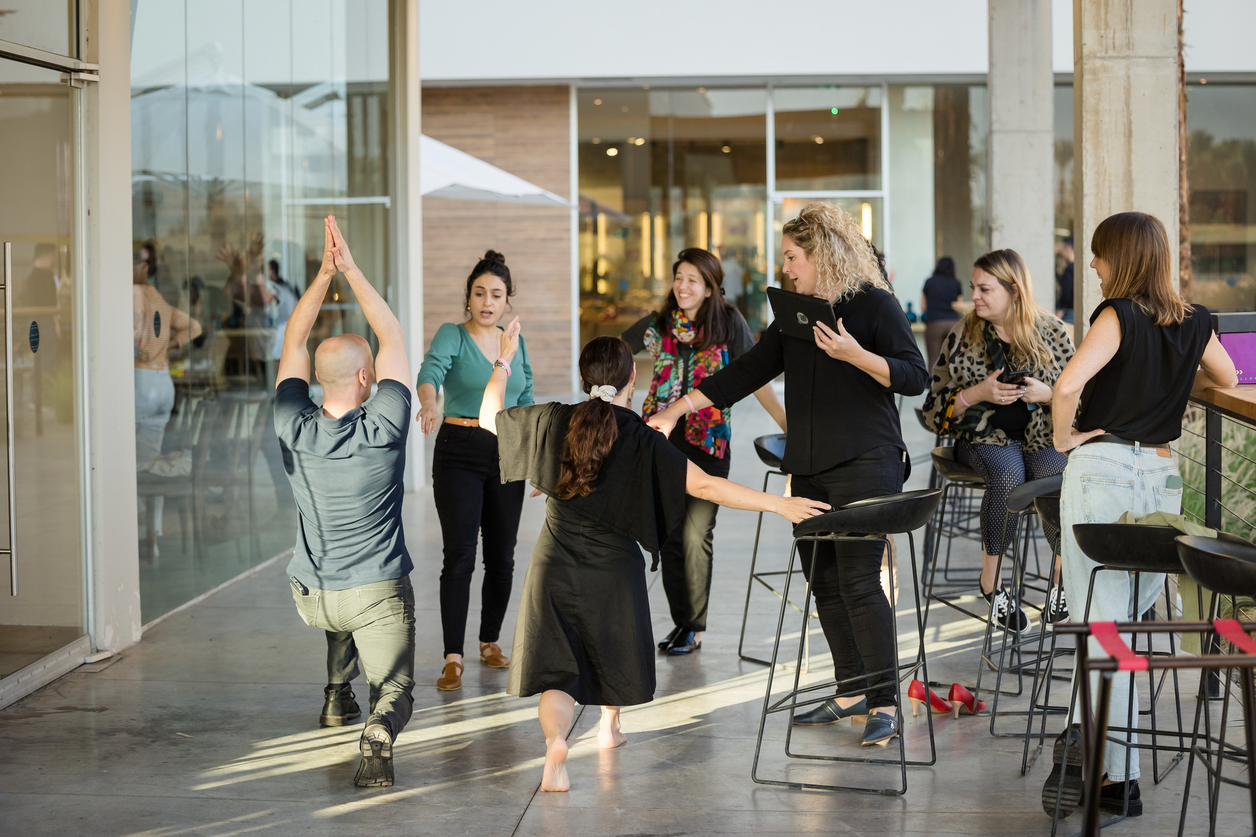 Pfizer. AMIR BUCHNIK PHOTOGRAPHER