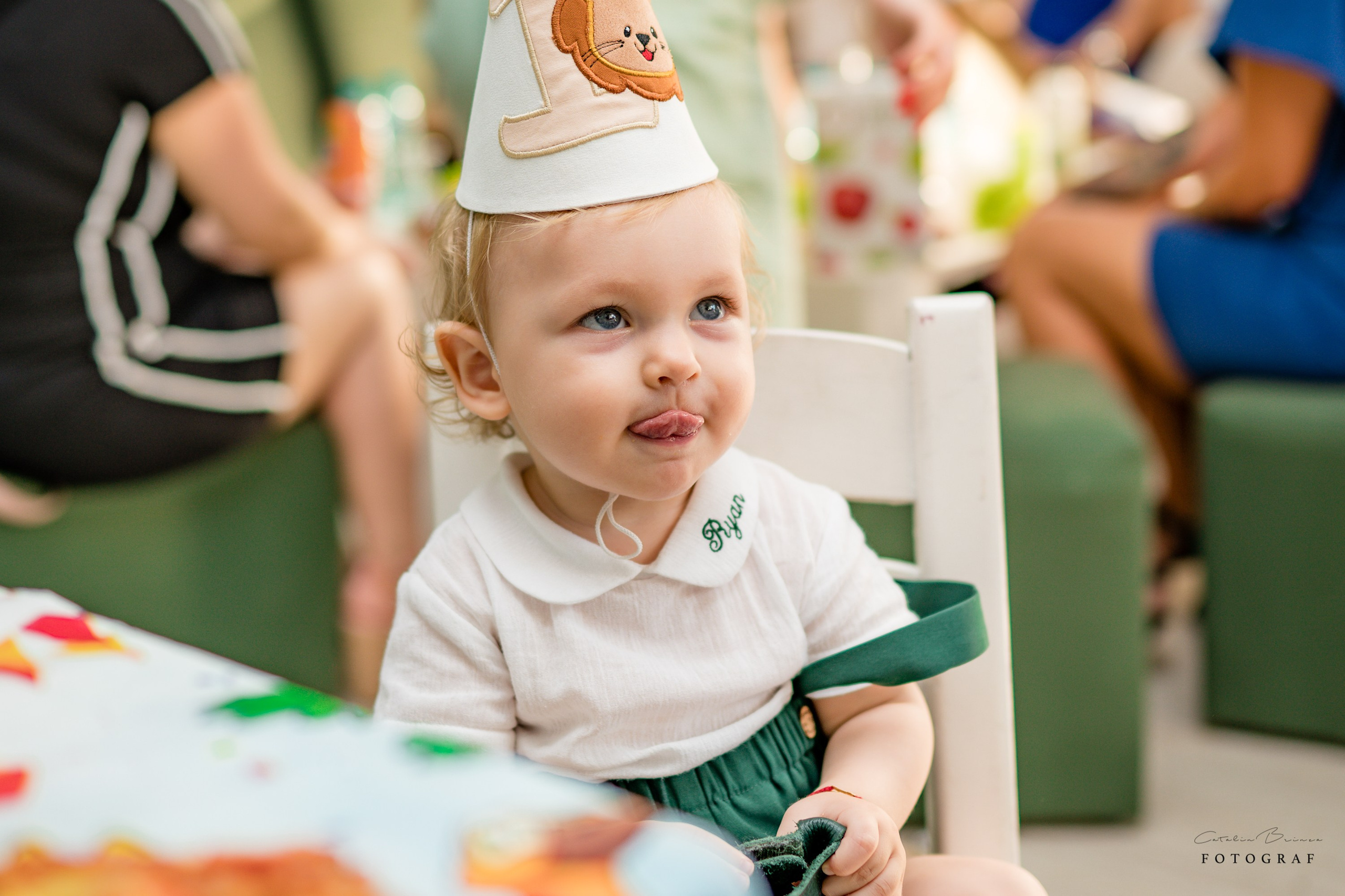 Taiere Mot — Ryan. Catalin Brinza