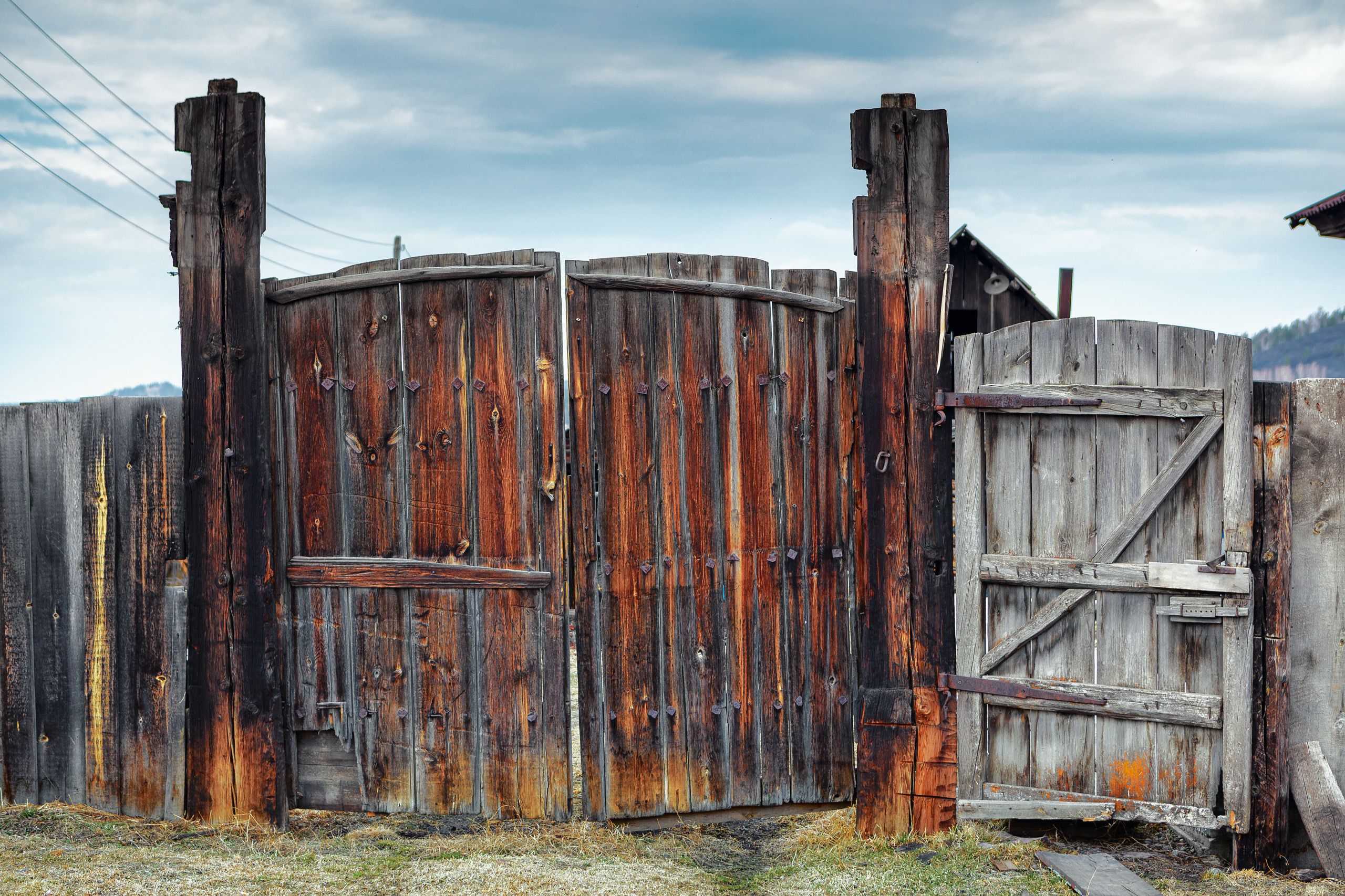 Windows and gates. Dmitrii Sharov Photographer Israel