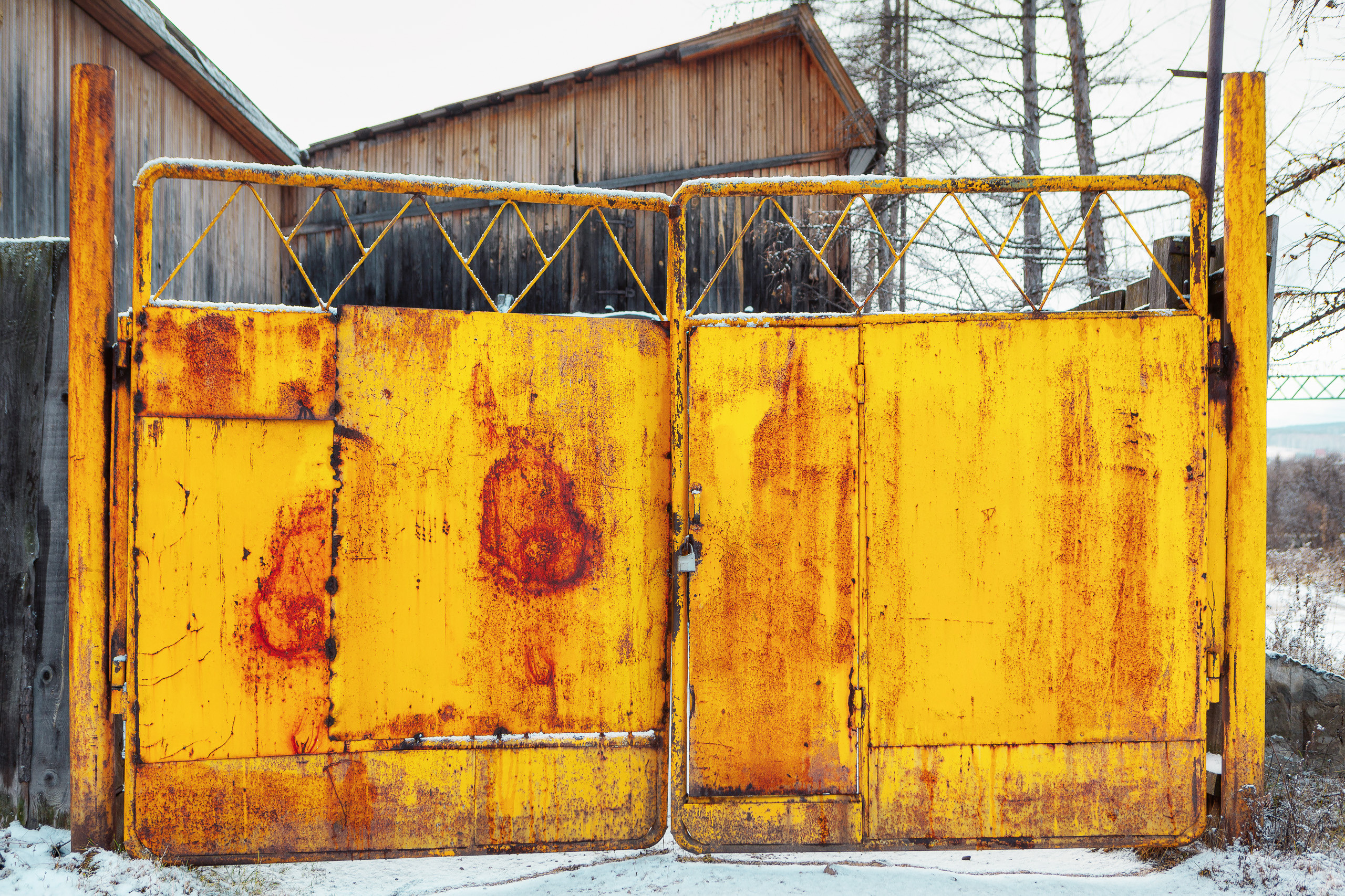 Windows and gates. Dmitrii Sharov Photographer Israel