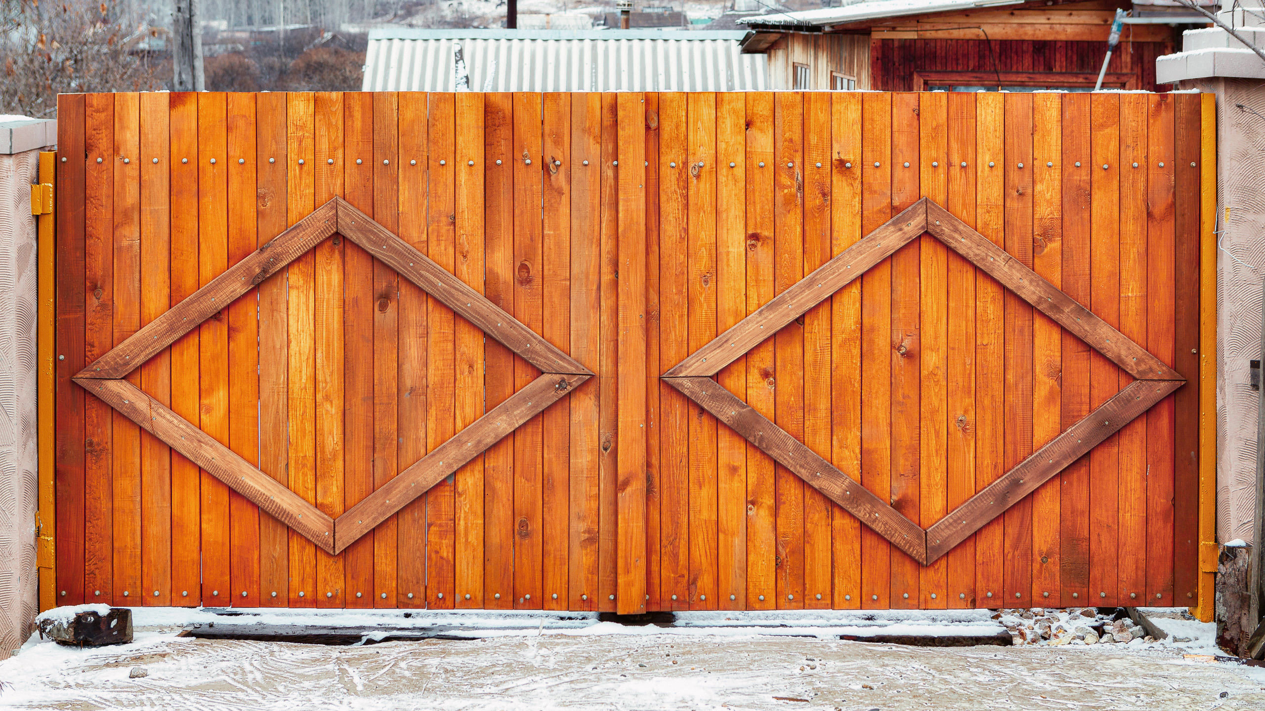 Windows and gates. Dmitrii Sharov Photographer Israel