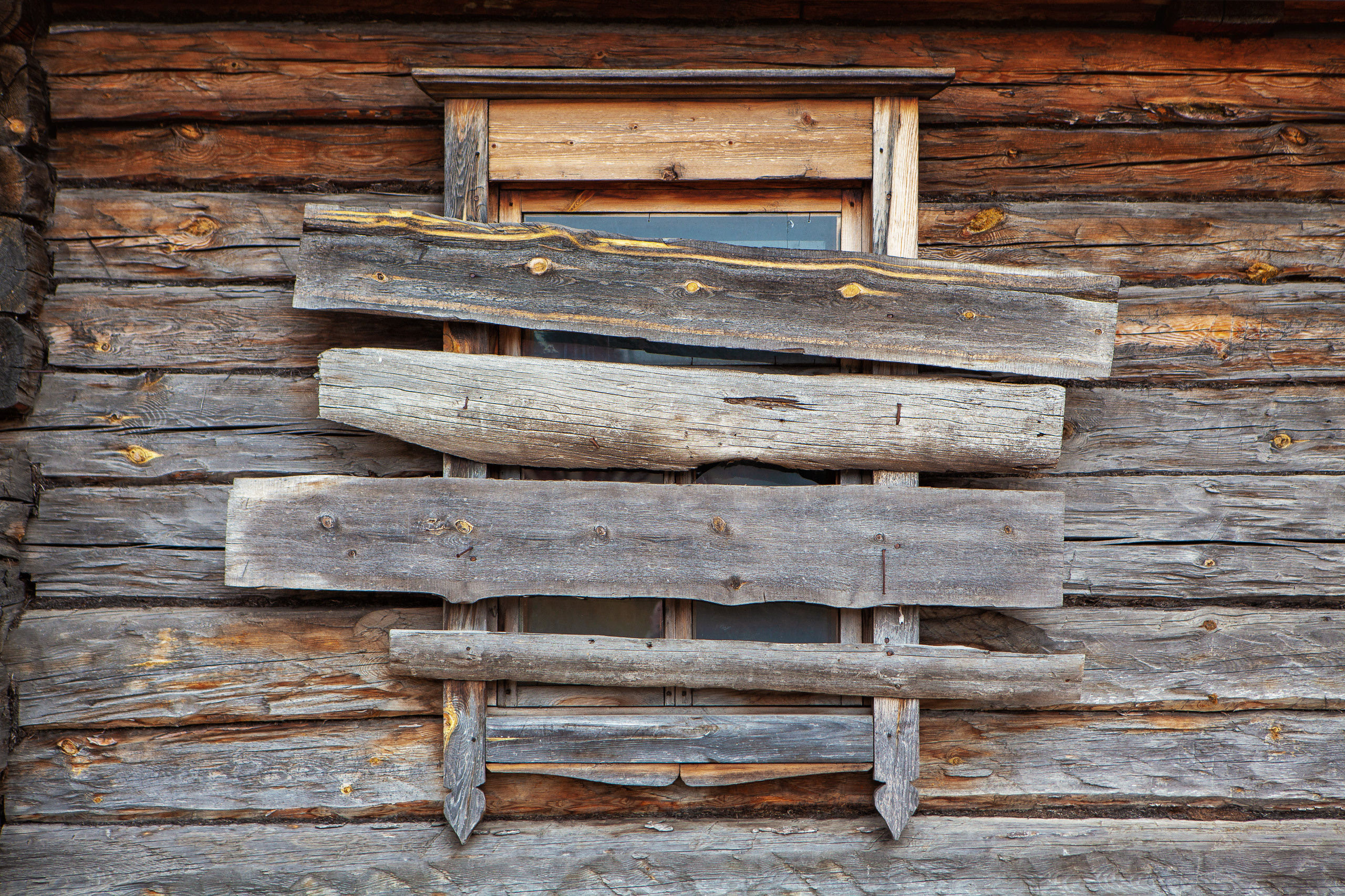 Windows and gates. Dmitrii Sharov Photographer Israel