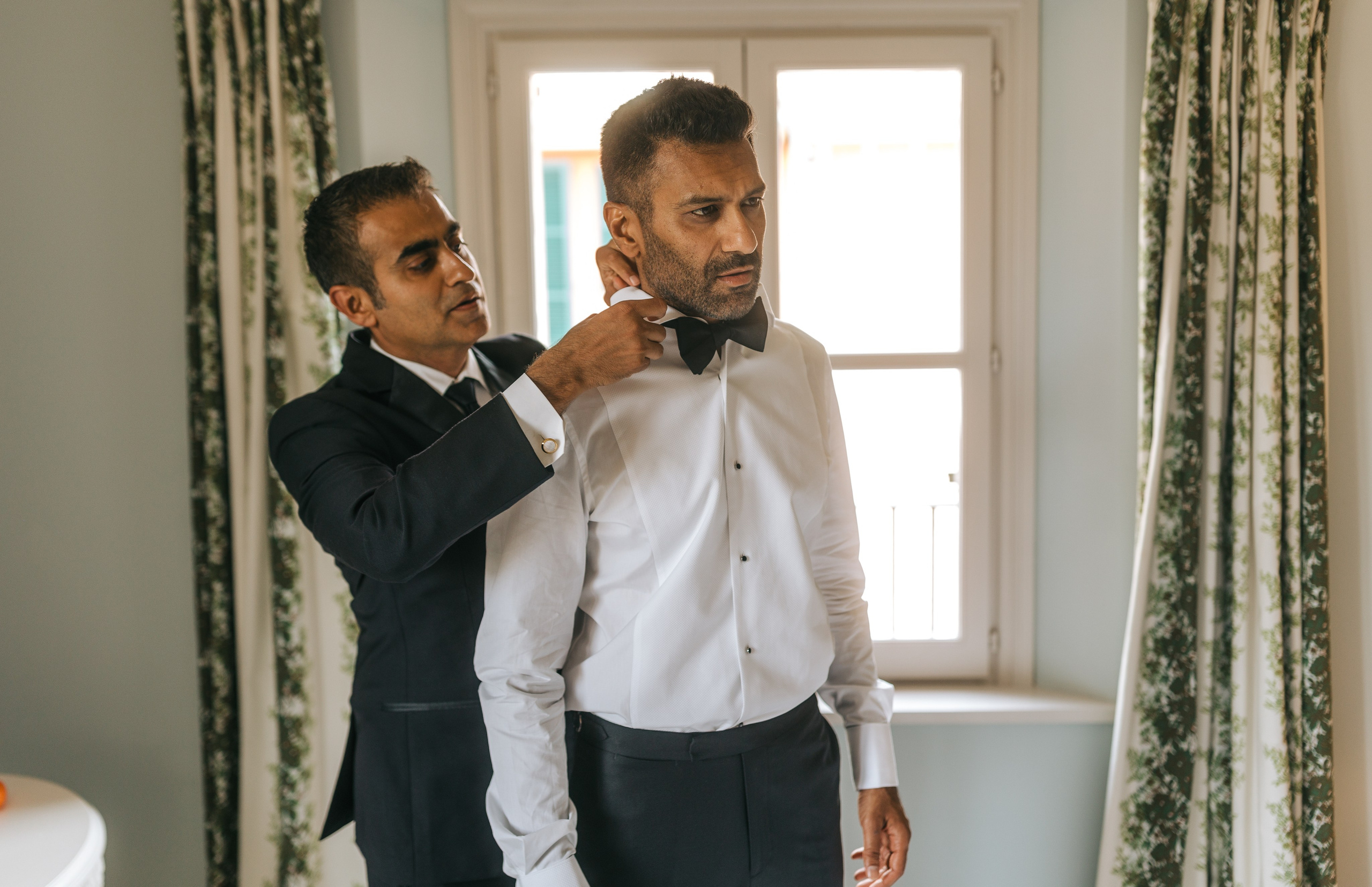 Mallorca venue Son Marroig for this LA Wedding Ceremony. Wedding Celebrant in Mallorca Iban Collin