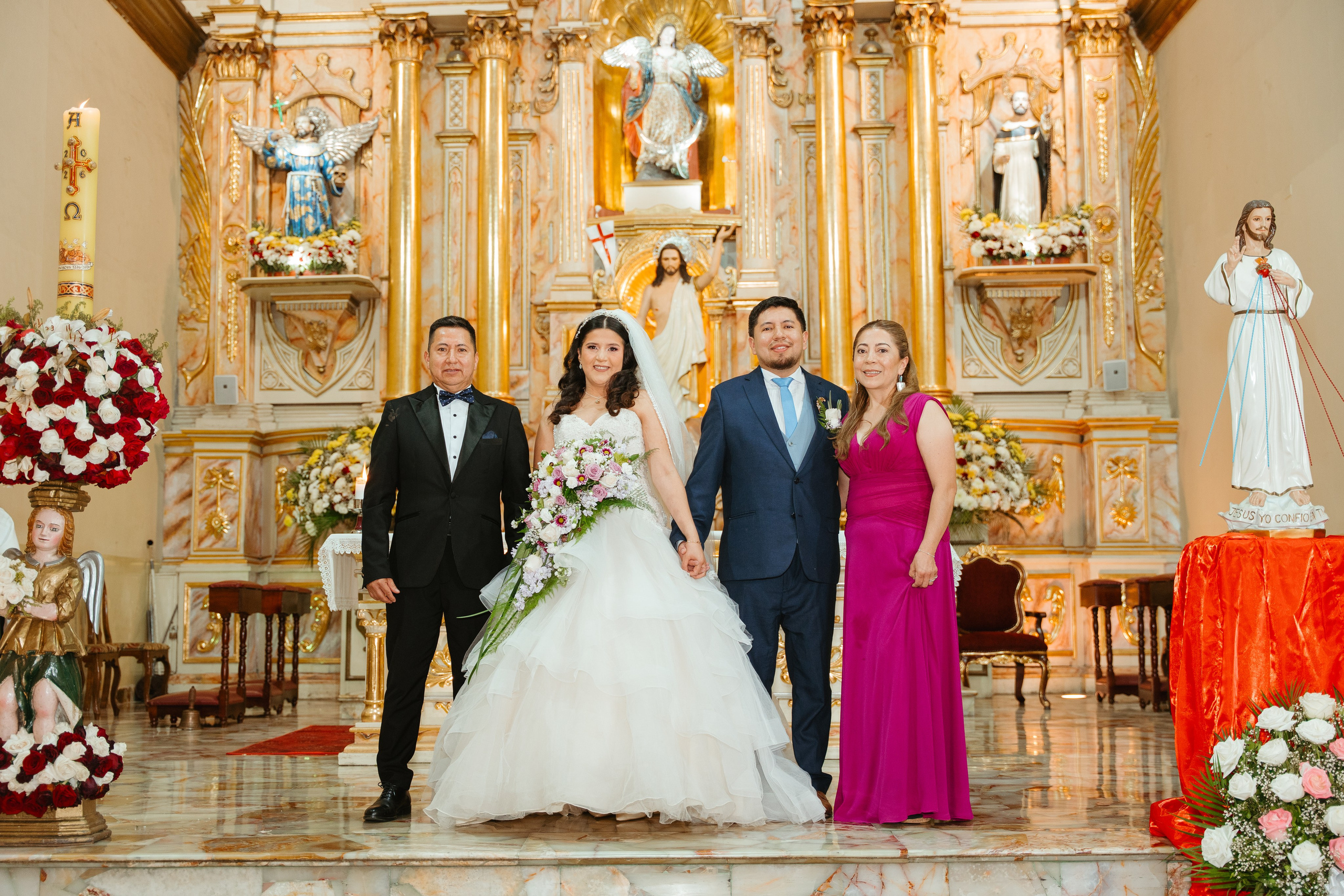 Pablo y Lizbeth. Fotógrafo de bodas en Loja Ecuador | Piero Alvarez PH