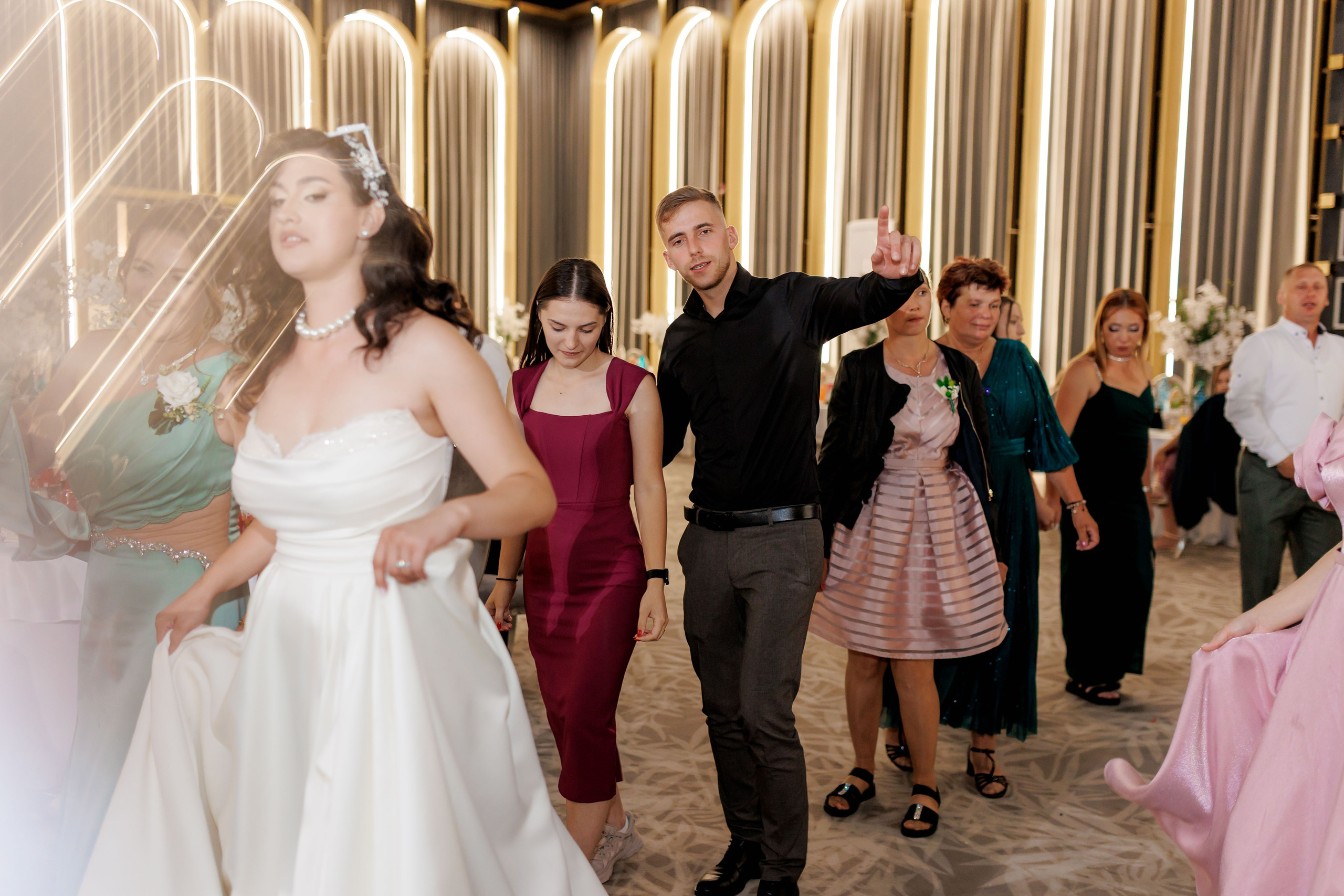 Nunta Nicoleta & Răzvan | Fotografie & Videografie Profesională. Servicii foto-video profesionale, pentru momente de neuitat