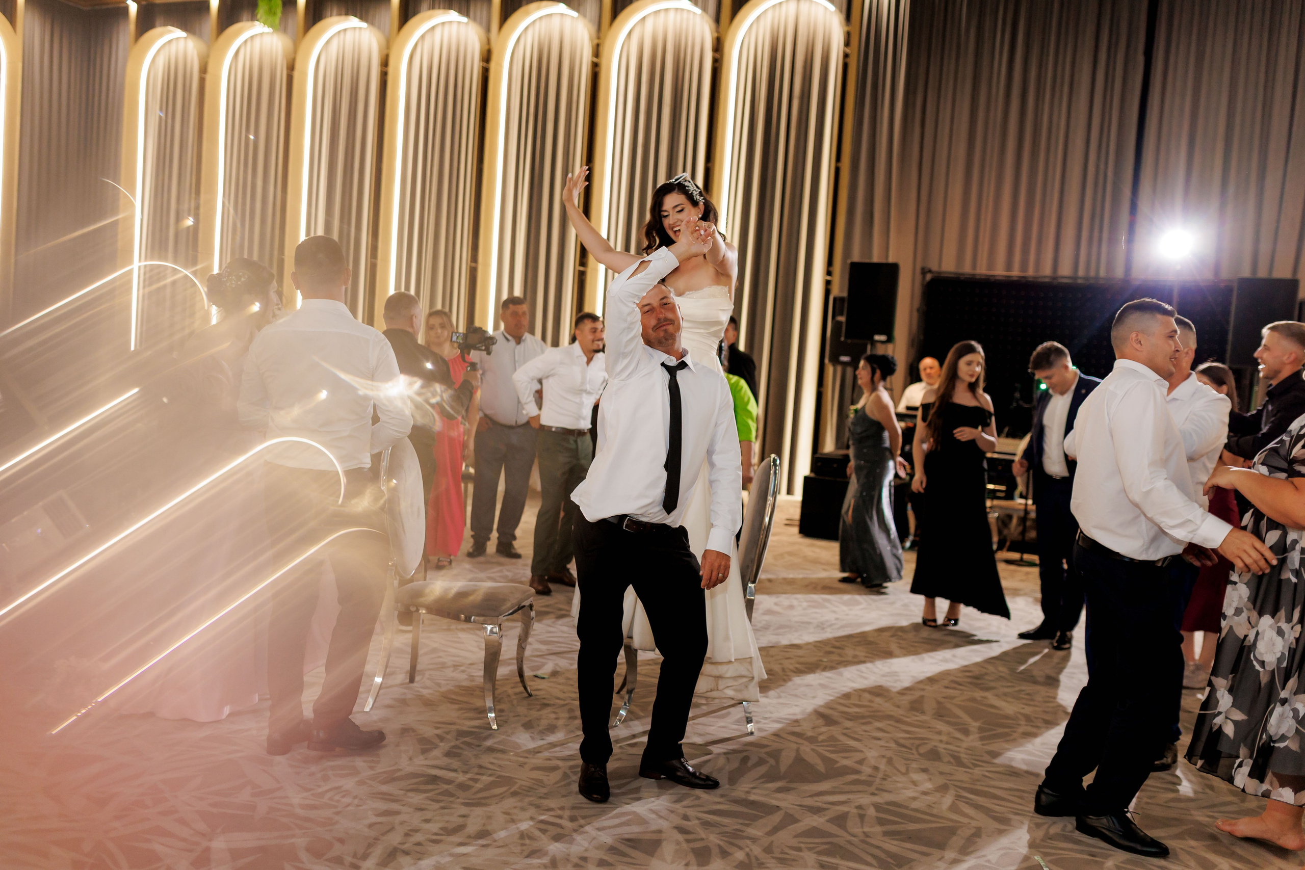 Nunta Nicoleta & Răzvan | Fotografie & Videografie Profesională. Servicii foto-video profesionale, pentru momente de neuitat