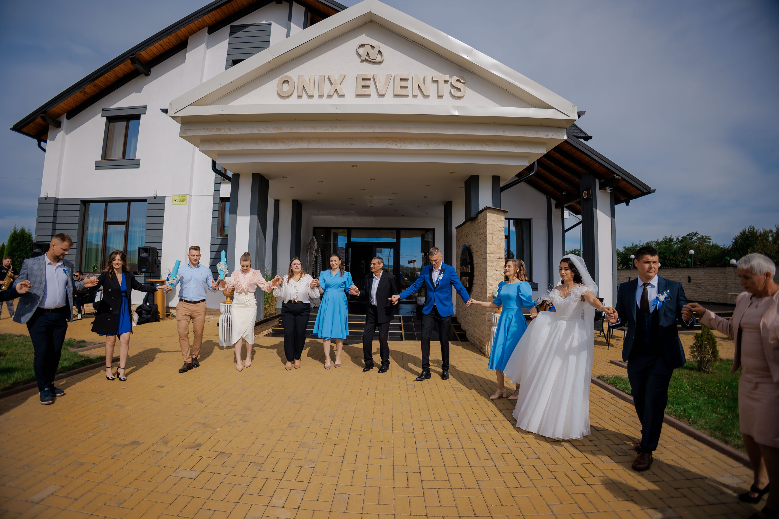 Loredana & Emilian – Ziua Nunții | Videografie - fotografie Botez Suceava, Iași, Botoșani. Servicii foto-video profesionale, pentru momente de neuitat