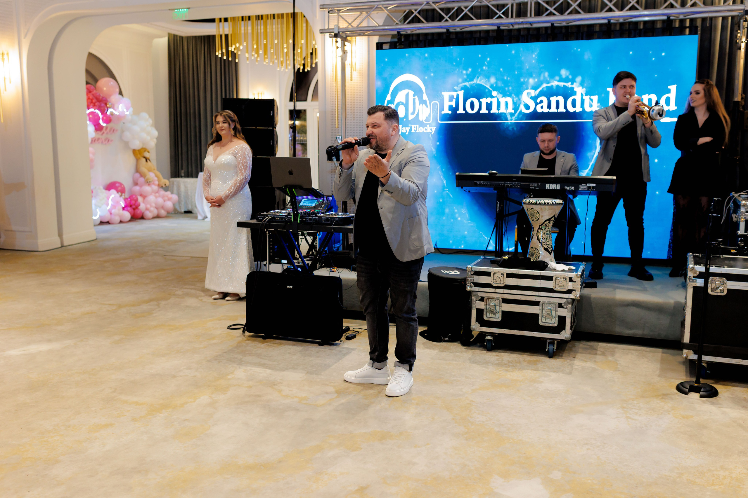 Povestea voastră, regizată de noi |Cristi Turculet Videograf Nuntă Suceava | wedding highlight. Servicii foto-video profesionale, pentru momente de neuitat