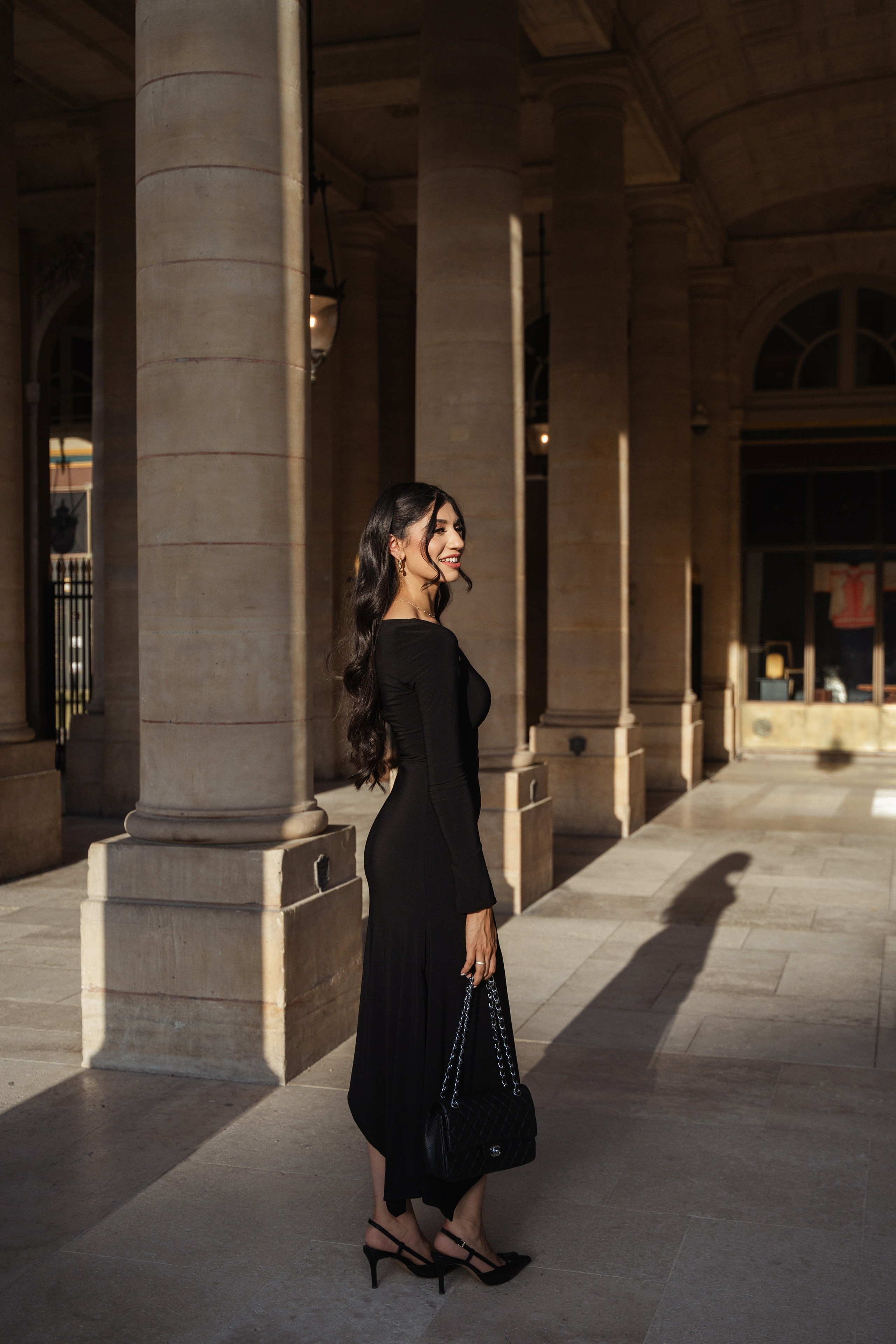 Naila (4 hours). Photographer in Paris|Solo and groups, portraits & content, couples photo-shoot in Paris at the best locations