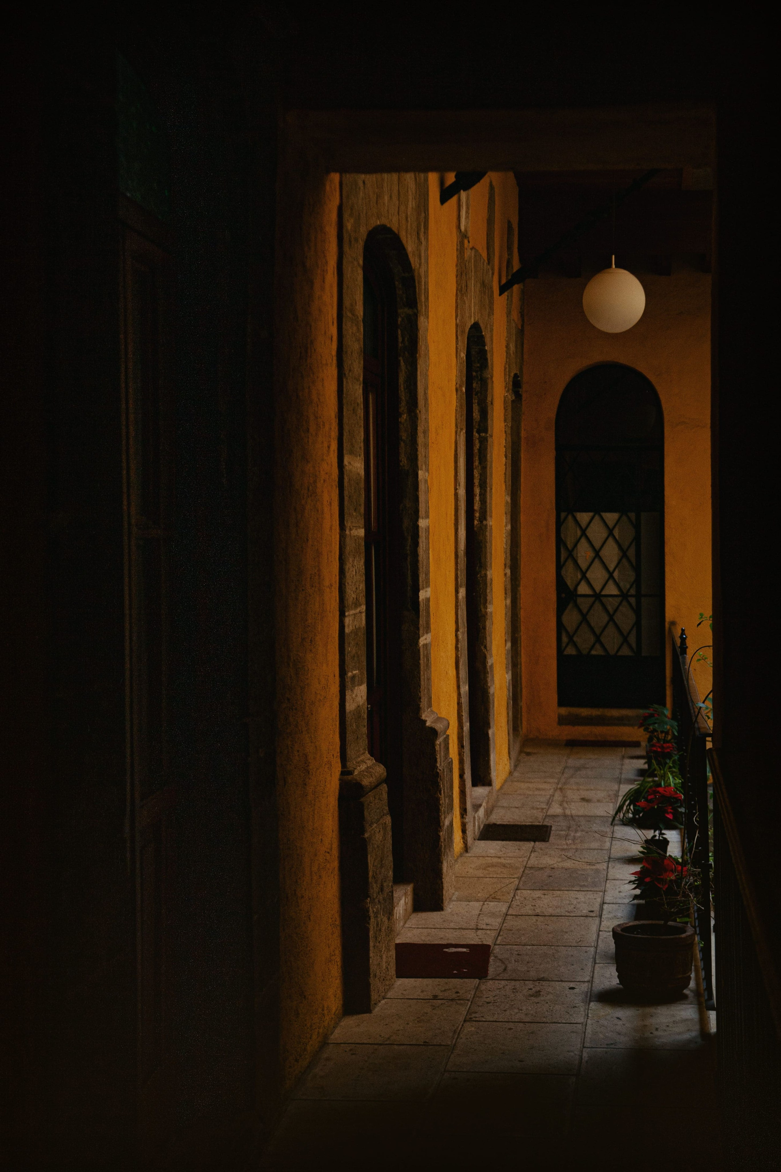 PALACIO DE ITURBIDE. Lero Photographer and a set designer|individual custom portrait and advertising photography in Zutphen