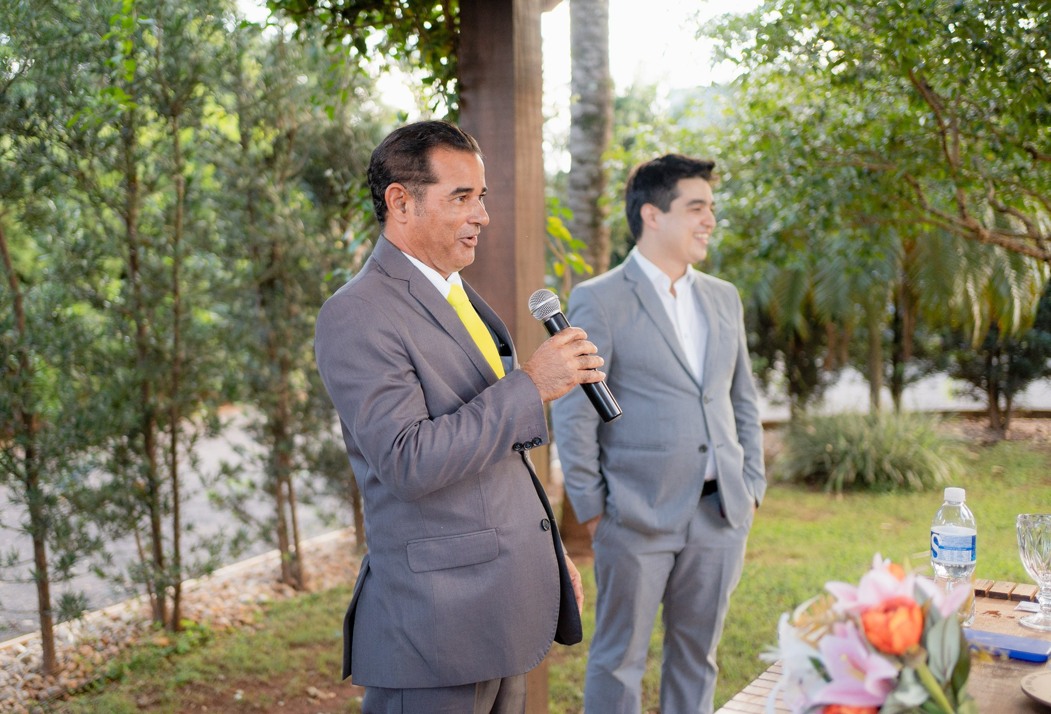 Larissa & Vinicius — Espaço Faveral / Aararaquara. Robson Colaço