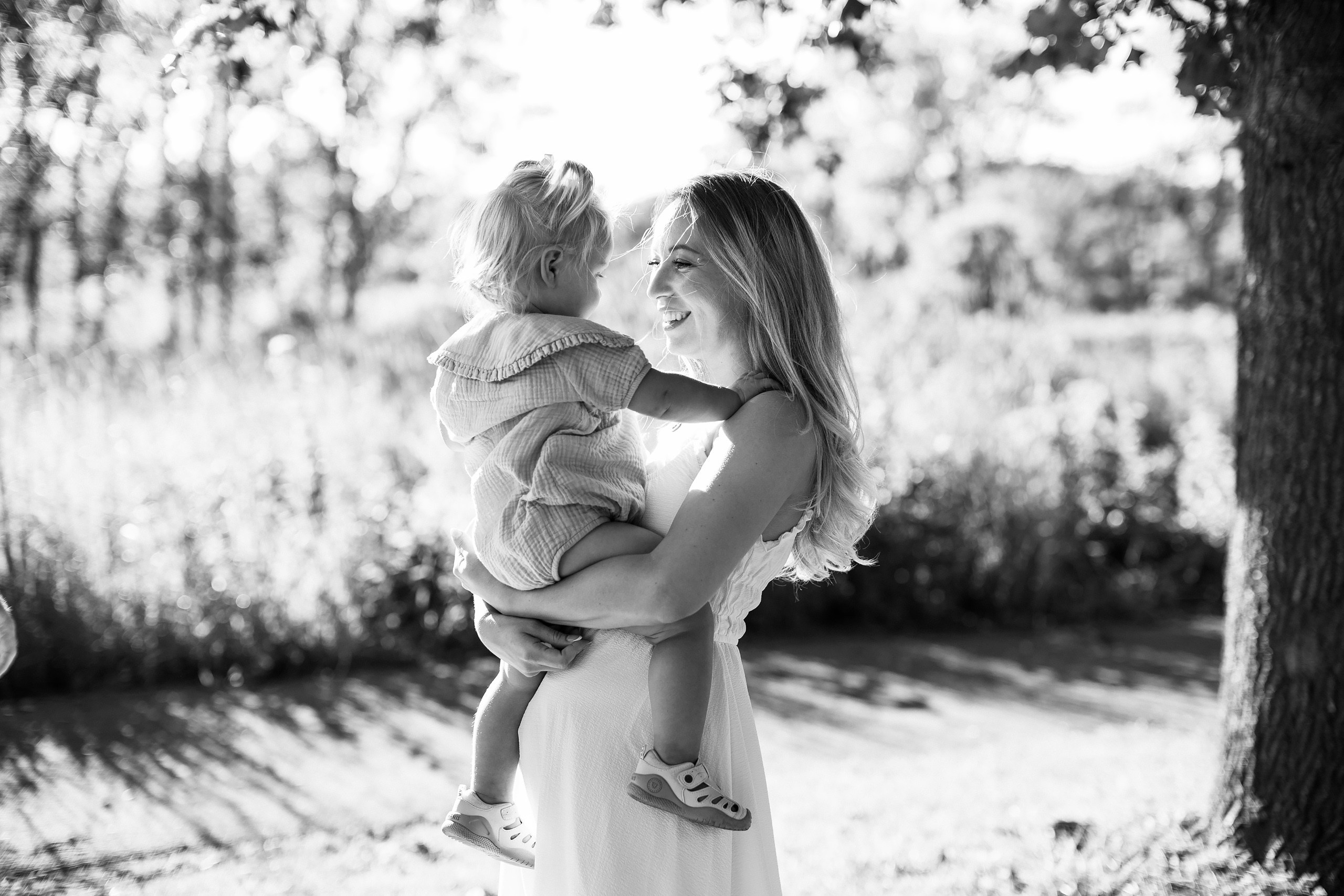 08.21.25 Family Photoshoot. Wedding family event photographer in Chicago Nick Yushevich