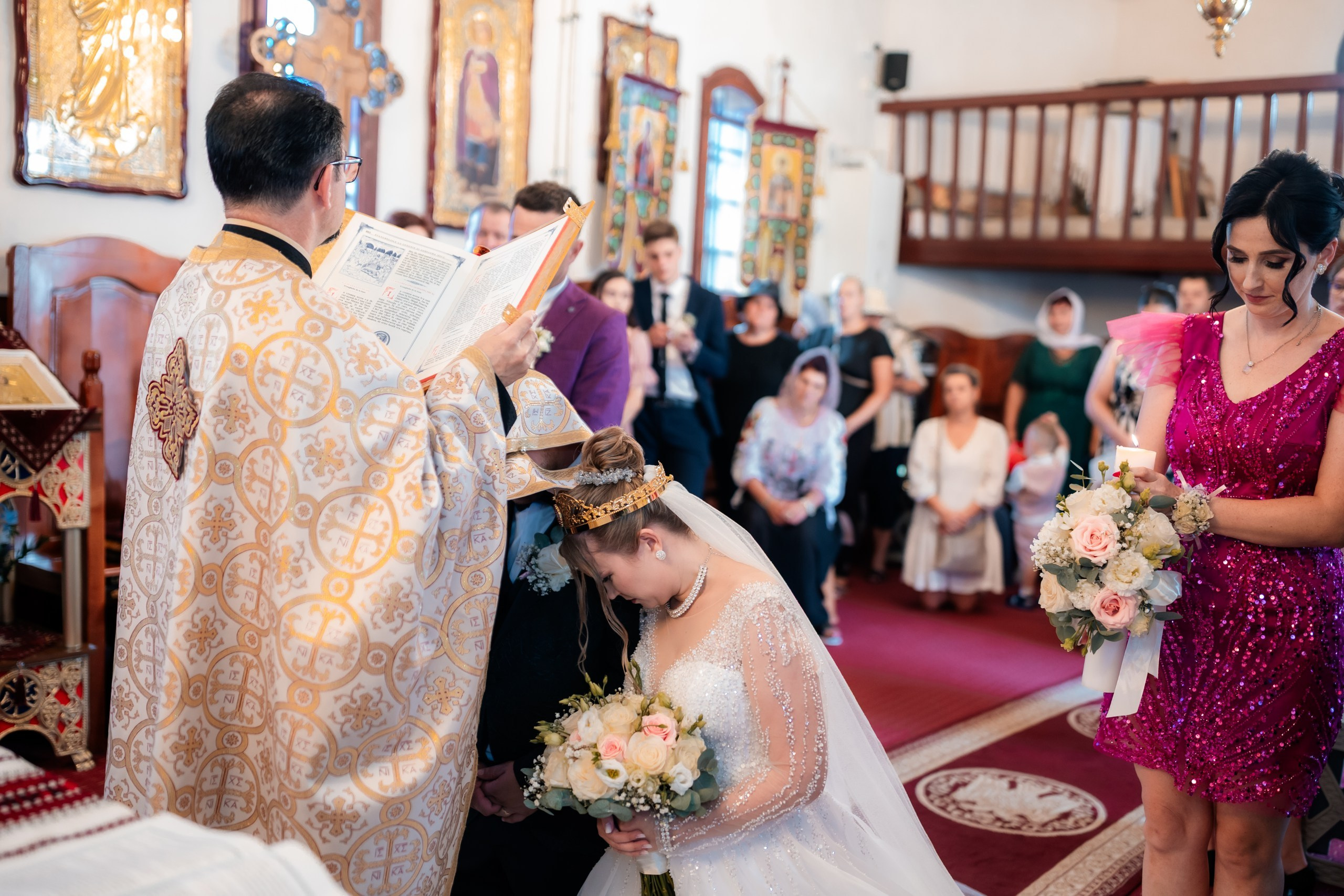 * fotograf stare civilă Siret* fotograf Bucovina* fotograf nuntă Suceava* fotograf Iași Botoșani* stare civilă tradițională* ie românească nuntă* AlinoFotoStudio* fotograf Andrei și Andreea- Alin Chirilă fotograf – stare civilă Siret, Suceava, Andrei și Andreea în ie tradițională, poveste spusă prin fotografiefotograf stare civilă Siret Suceava Alin Chirilă – miri îmbrăcați în costum tradițional bucovineanAlin Chirilă fotograf nuntă Siret Suceava – stare civilă autentică în Bucovina, emoții realefotograf Siret Suceava Alin Chirilă – Andrei și Andreea la starea civilă în ie tradiționalăstare civilă Siret fotograf Alin Chirilă – cadre naturale cu miri în costum popular din Bucovinafotograf nuntă Siret Suceava Alin Chirilă – povestitor prin fotografie, moment emoționant la starea civilăAlin Chirilă fotograf stare civilă Siret – iubire autentică surprinsă în stil documentarfotograf Bucovina Siret Alin Chirilă – stare civilă în ie tradițională, cadre pline de emoțieAlin Chirilă fotograf Suceava – Andrei și Andreea spun DA la starea civilă în Siretfotograf stare civilă Suceava Siret Alin Chirilă – poveste de iubire în stil tradițional românesc - Alin Chirilă fotograf profesionist, AlinoFotoStudio, fotograf evenimente Siret, Suceava County, Iași, Bacău County, Botoșani, Neamț County, fotograf nunți, botezuri, cununii civile, portrete și momente autentice surprinse elegant.- Alin Chirilă surprinde momente elegante de nuntă și evenimente speciale prin AlinoFotoStudio, fotograf disponibil în Siret, Suceava County, Iași, Bacău County, Botoșani și Neamț County, specializat în nunți, botezuri și cununii civile. - Alin Chirilă fotograf profesionist, AlinoFotoStudio, fotograf nuntă și evenimente în Siret, Suceava, Iași, Bacău, Botoșani și Piatra Neamț, fotograf nunți, botezuri, cununie civilă, ședințe foto, trash the dress, logodnă, familie, portrete și fotografii autentice. - AlinoFotoStudio by Alin Chirilă, fotograf evenimente premium în Suceava County, Iași County, Bacău County, Botoșani County și Neamț County, fotograf de familie, fotograf ceremonii religioase, petreceri și momente emoționante. - Alin Chirilă fotograf, povestitor prin fotografie, servicii foto profesionale pentru mireasă, mire, pregătiri nuntă, biserică, restaurant, valsul mirilor, tradiții românești și amintiri de neuitat în Moldova.