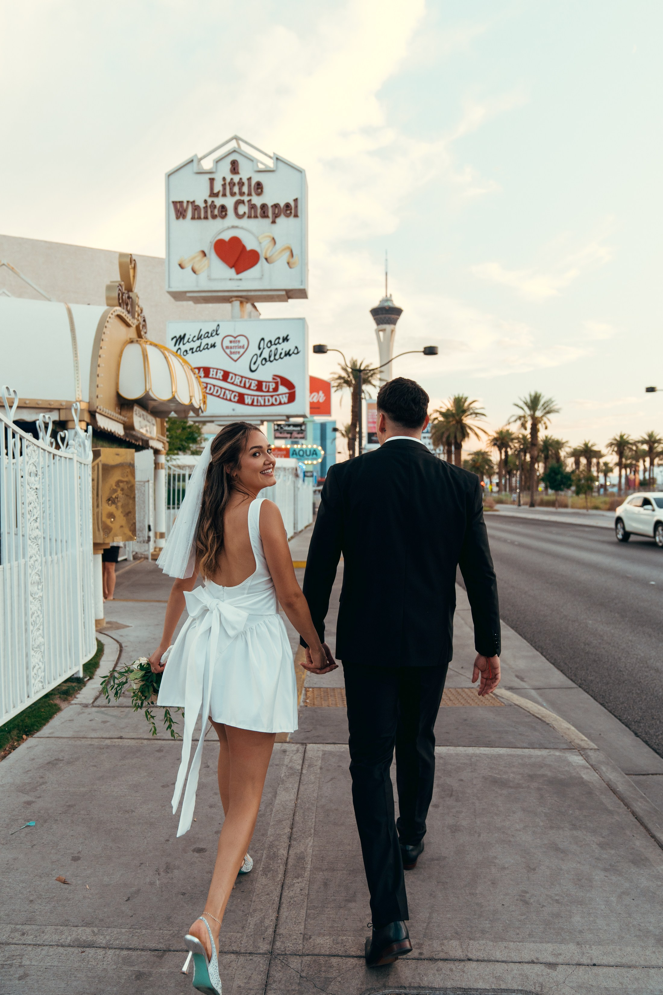 Valeria&Jonhattan. Wedding & elopement photographer Viktoriya Kravtsov. Las Vegas