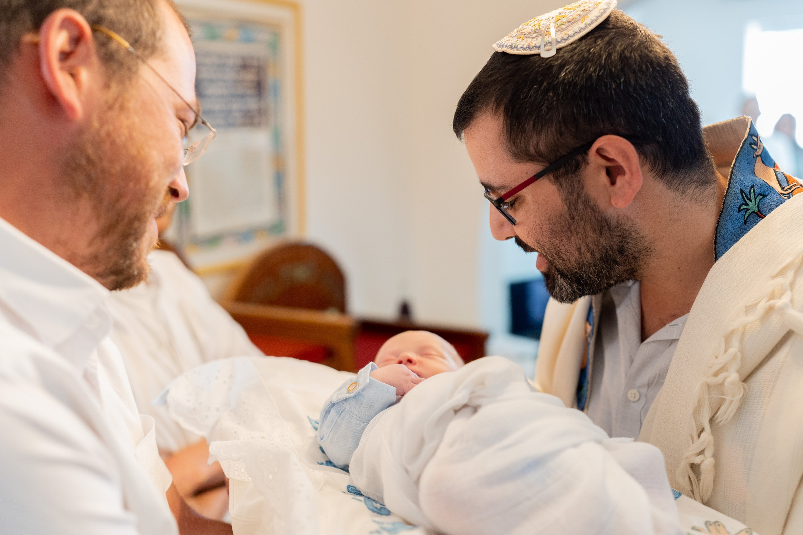 משפחת ברנד. יוסף מזרחי צילום חתונה, ברית וזוגיות. צלם מקצועי שאוהב להוציא אתכם הכי יפים ברגעים הכי מרגשים