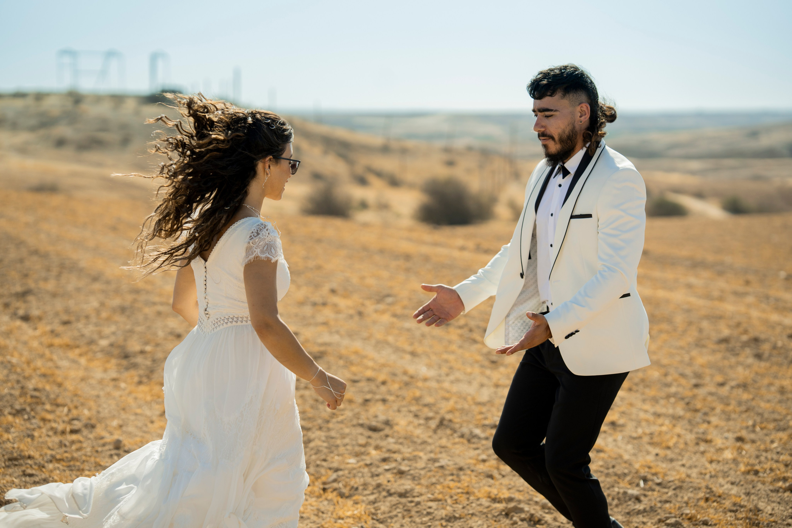 אביה ואחיה. יוסף מזרחי צילום חתונה, ברית וזוגיות. צלם מקצועי שאוהב להוציא אתכם הכי יפים ברגעים הכי מרגשים