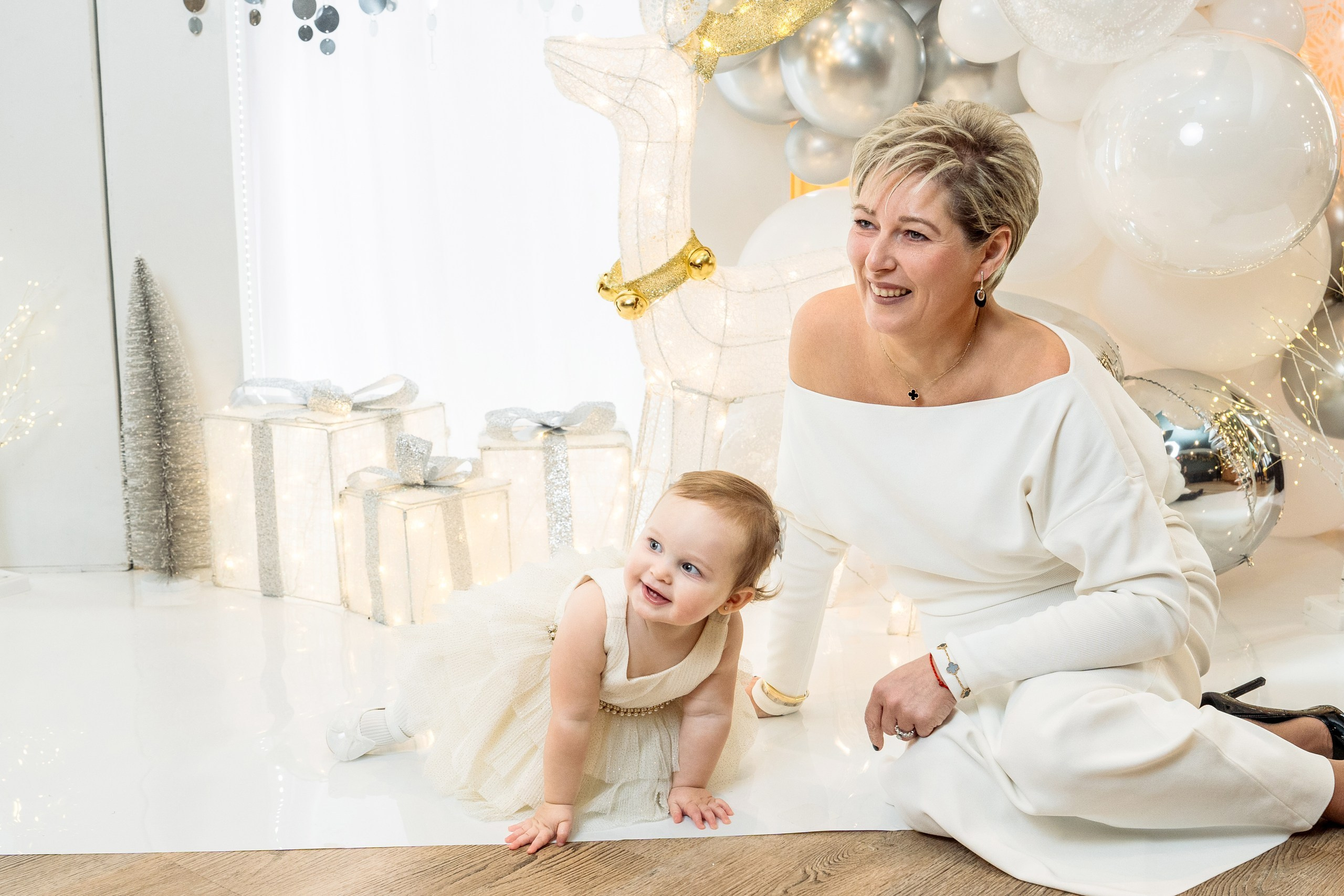 Mia’s birthday. Alisa Tant — Family and newborn photographer Bucks County, Montgomery county, Philadelphia, NJ