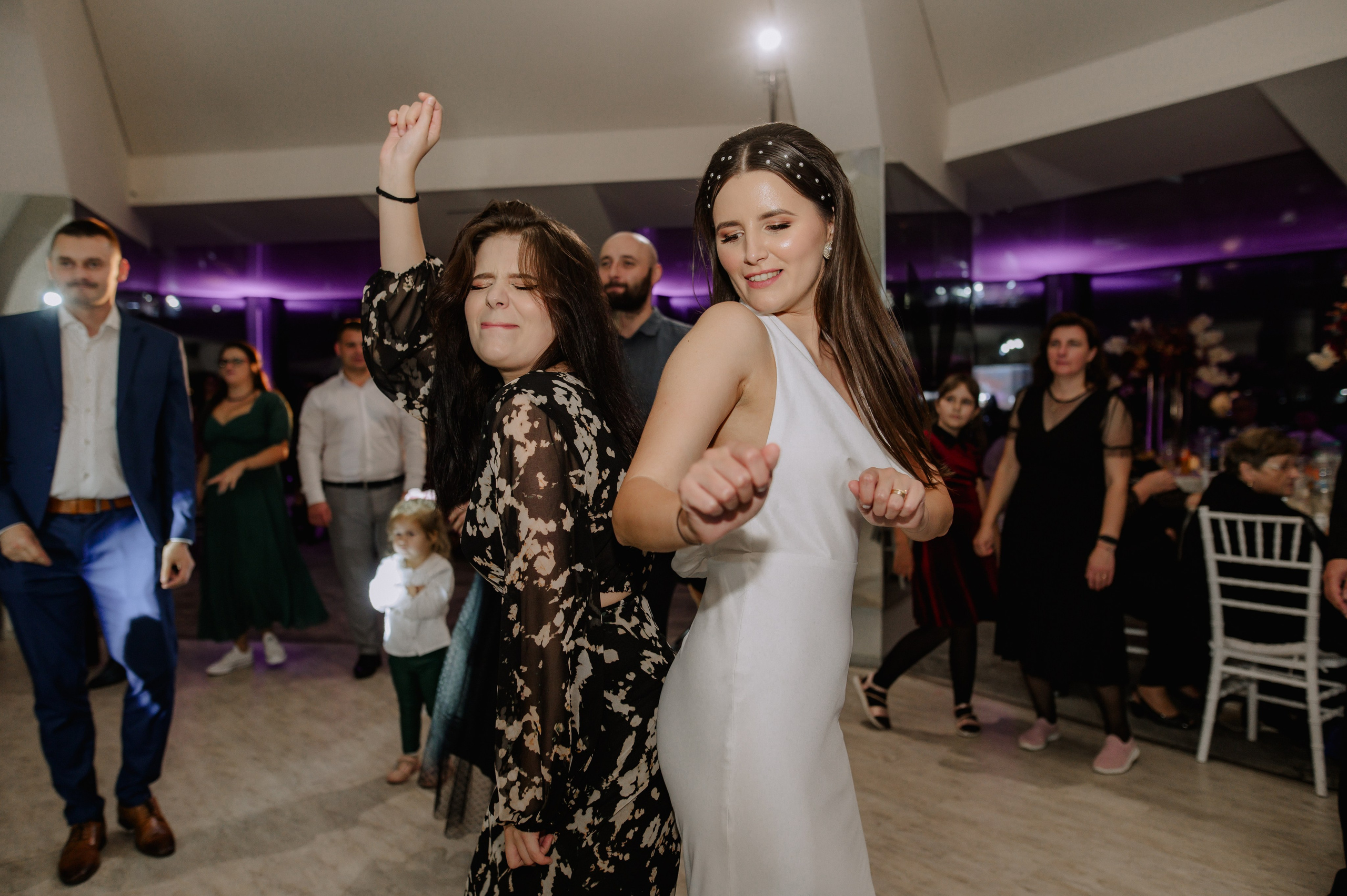 Nunta in Octombrie, in culorile toamnei , la Elysium , Iasi. Proud Vision Weddings | Wedding Photography & Film — Servicii profesionale Foto Video Nunta Iasi