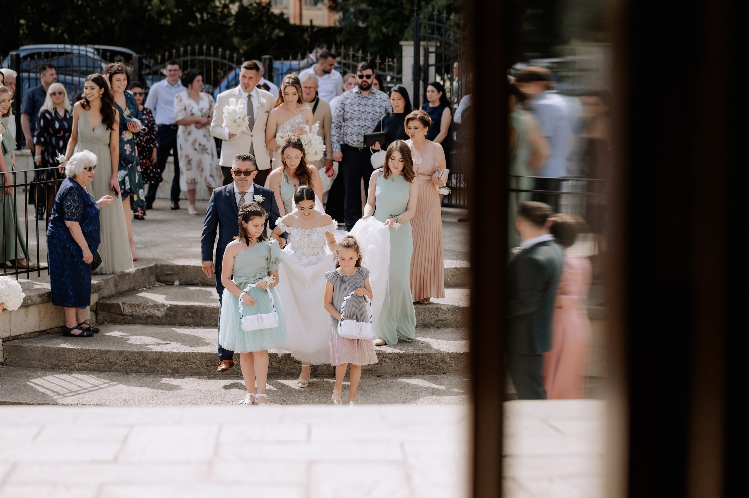 Nunta la Hotel Capitol Iasi. Proud Vision Weddings | Wedding Photography & Film — Servicii profesionale Foto Video Nunta Iasi