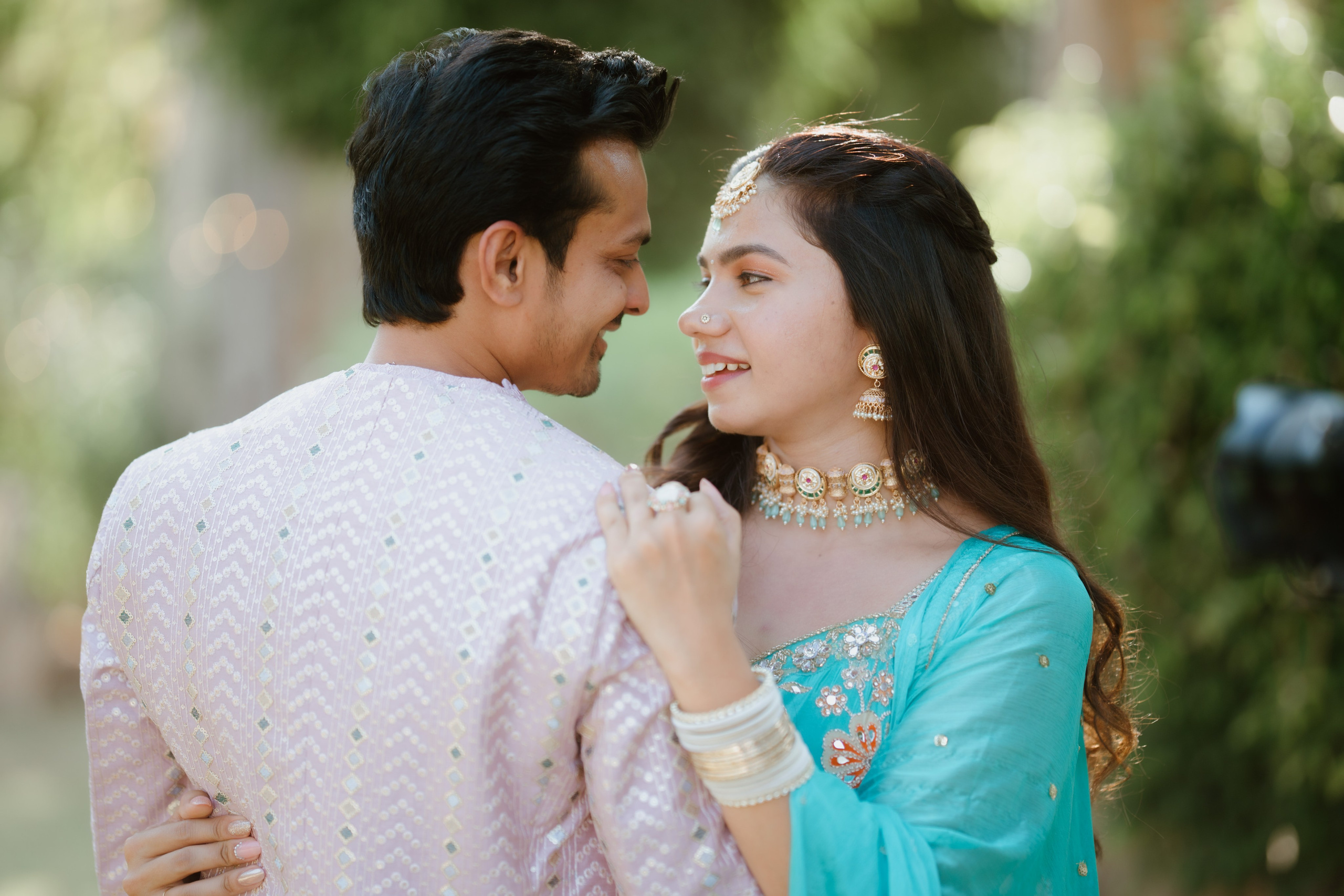 WEDDINGS. Love Emotions Weddings