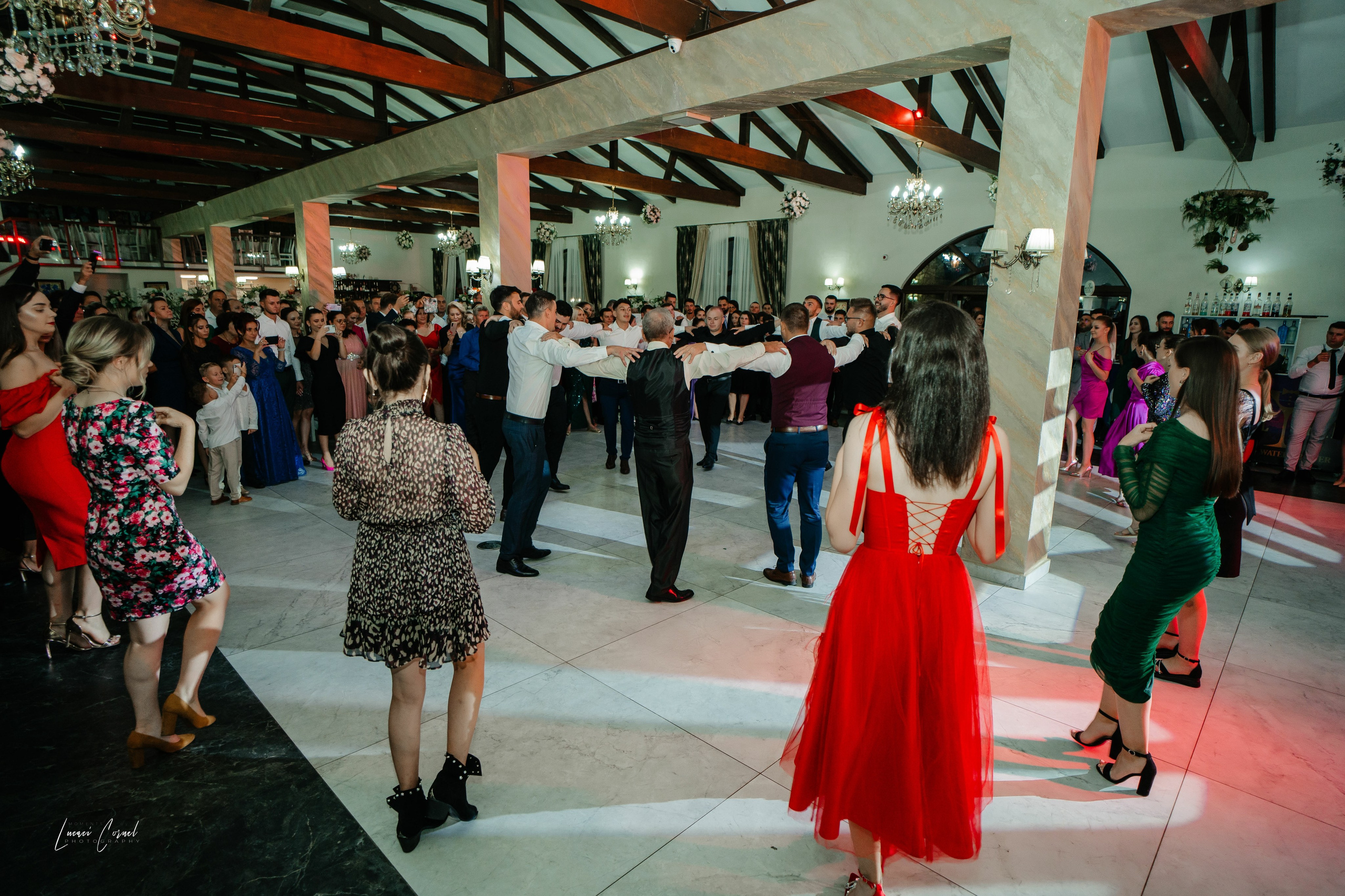 Ioana & Dan – Album de nuntă plin de emoție. Fotograf de nuntă, corporate, botezuri, majorate și aniversări Roman, Lucaci Cornel