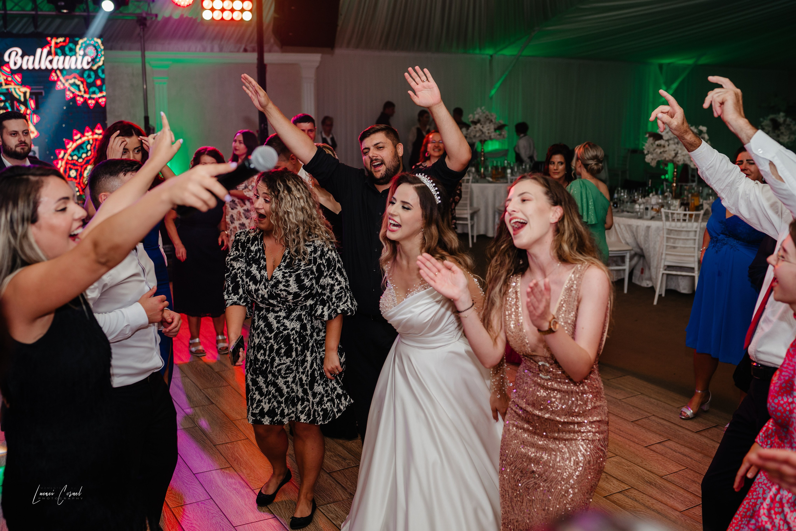 Roxana & Andrei – Nuntă de vis. Fotograf de nuntă, corporate, botezuri, majorate și aniversări Roman, Lucaci Cornel