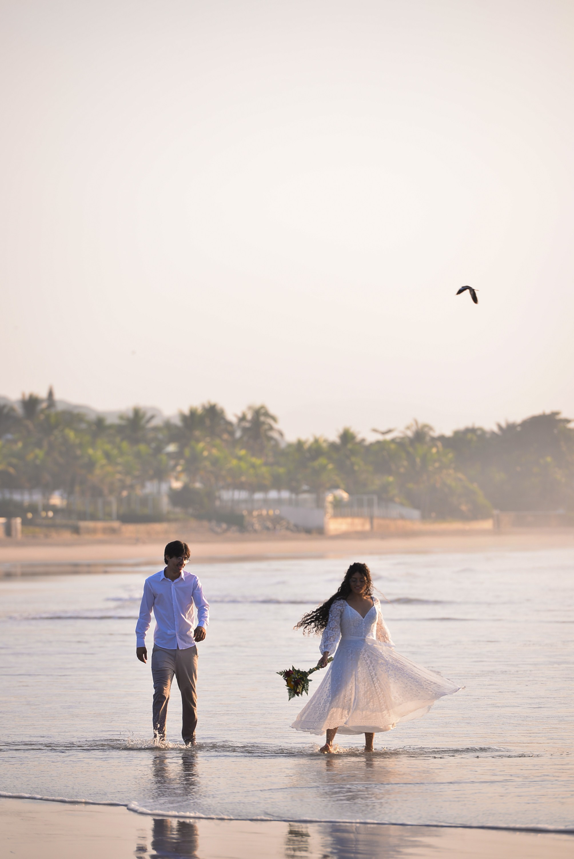 Amanda & Paulo, Praia do Pernambuco. Produtora Bride