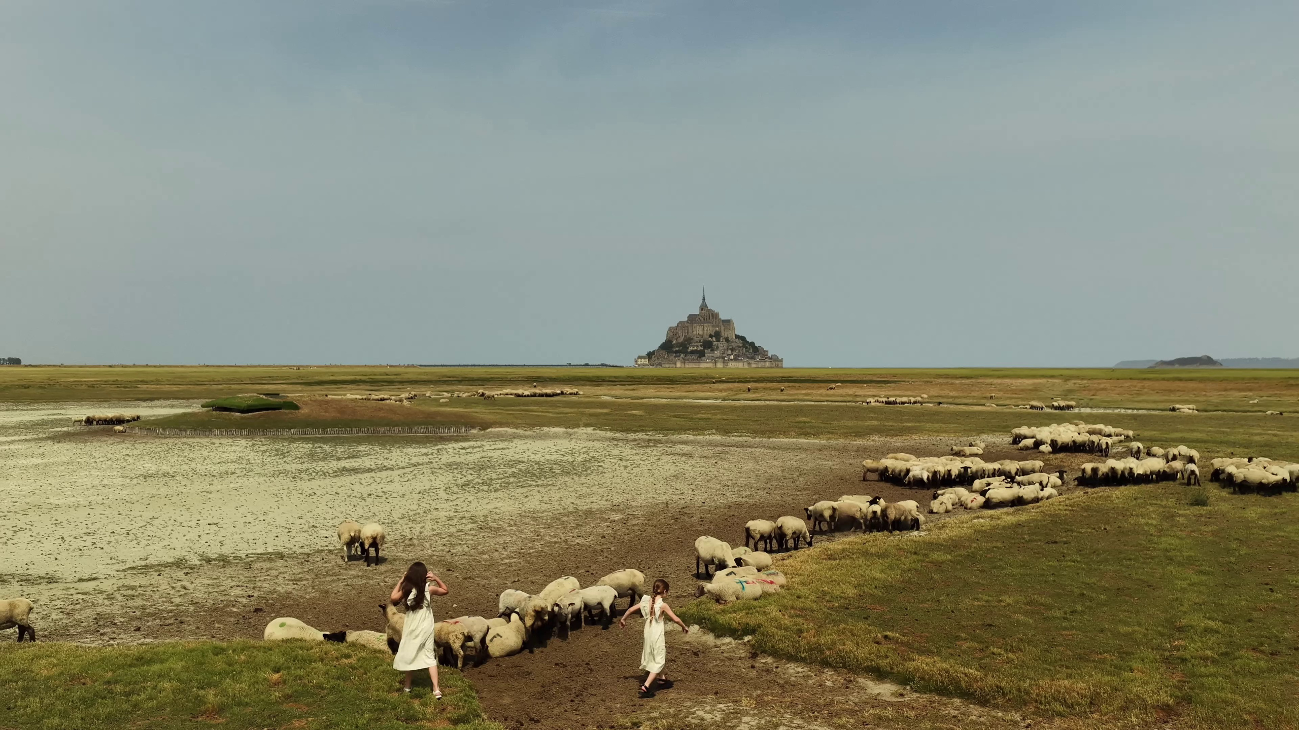 Photoshoot at Mont Saint-Michel. Photographer Khrystyna Voronova