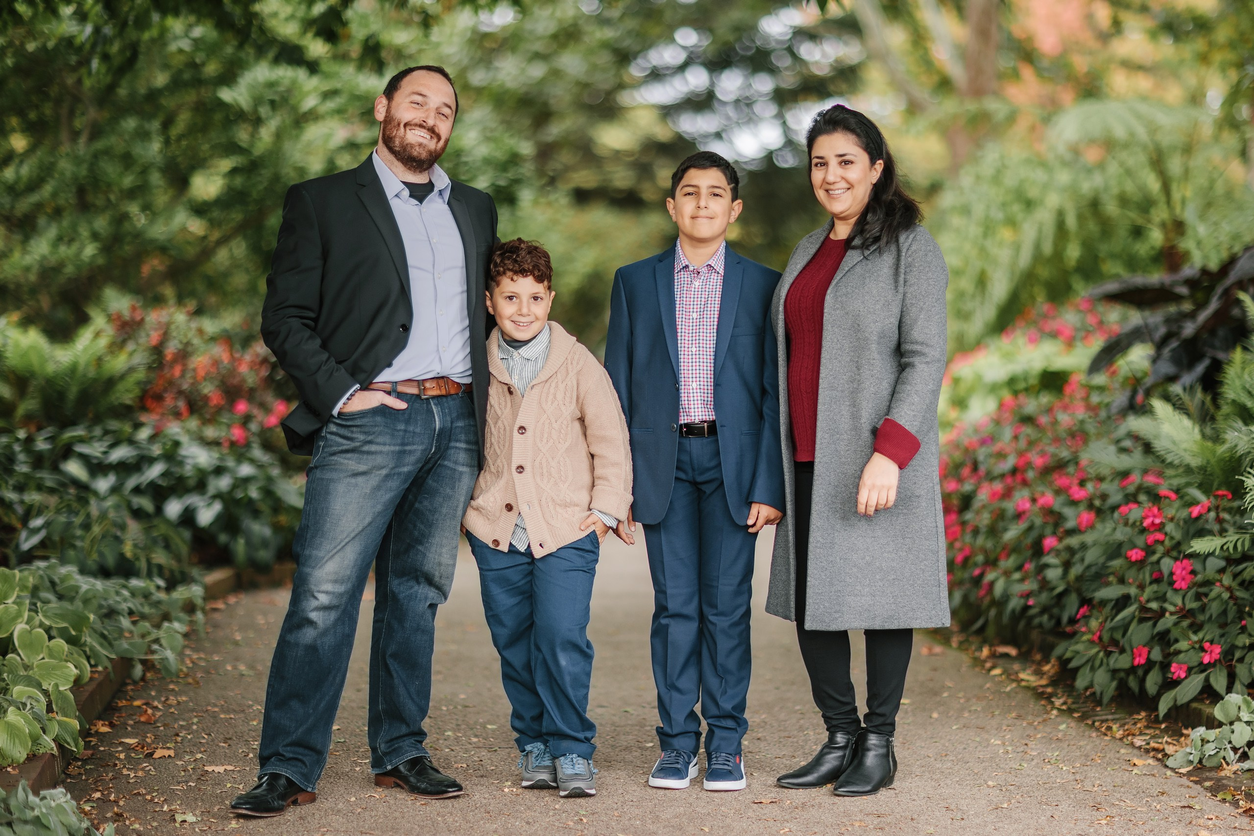 10.08.23 Family Photoshoot. Wedding family event photographer in Chicago Nick Yushevich