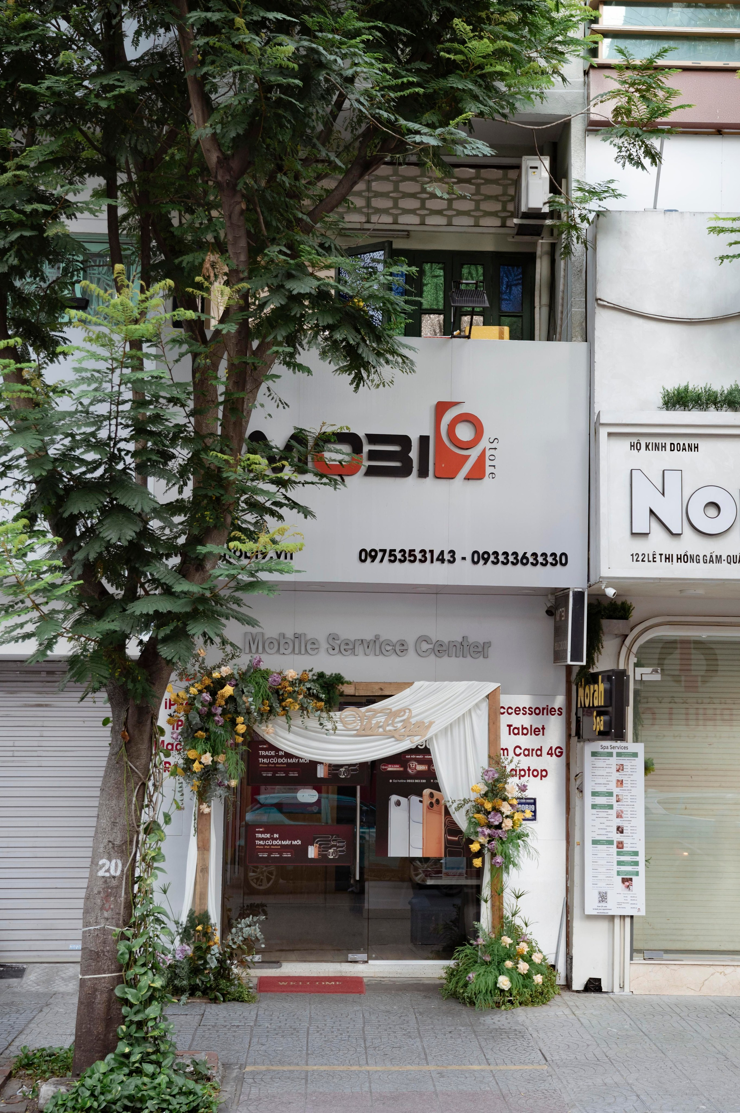 DUC & CHAU. WEDDING PHOTOGRAPHER IN VIETNAM