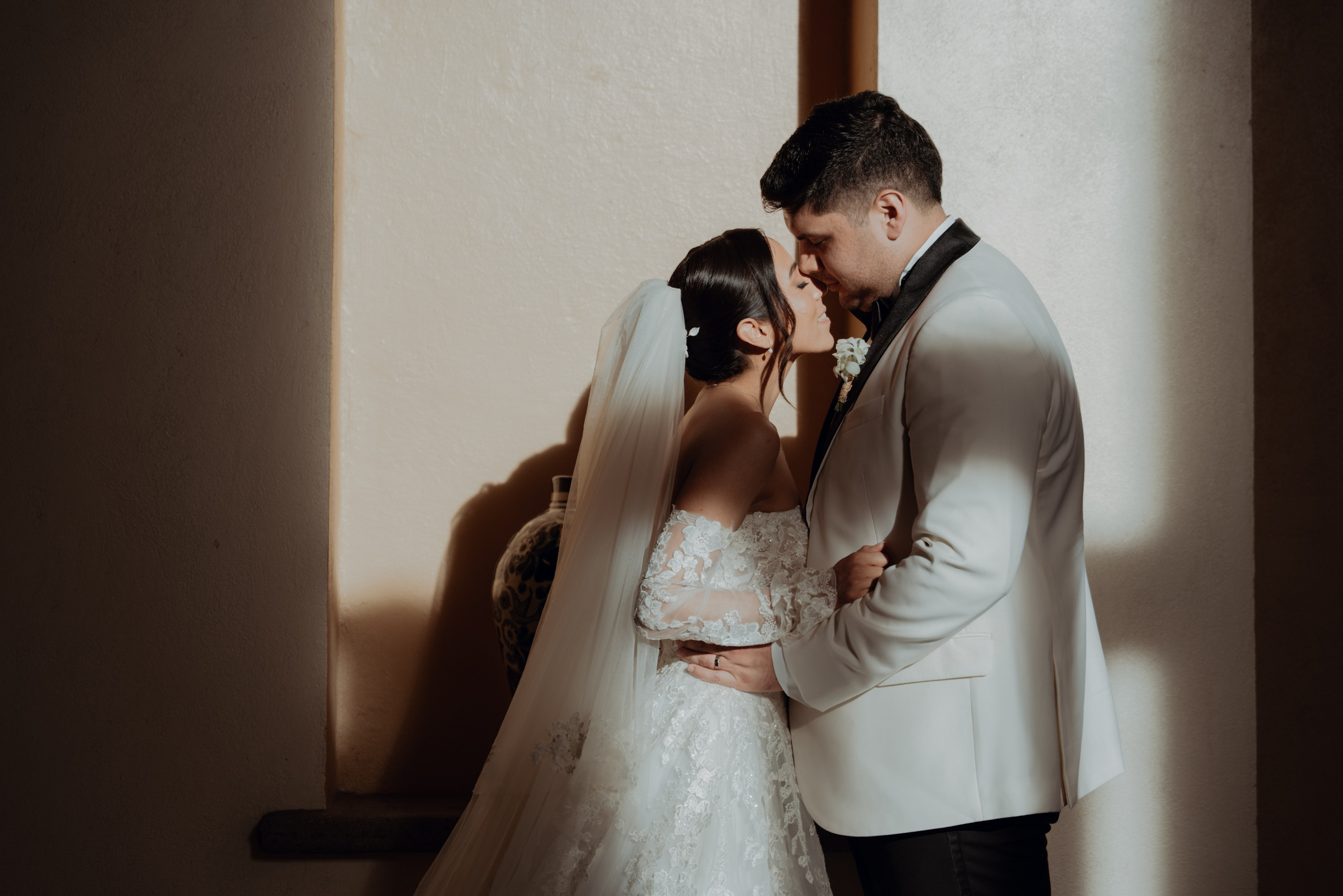 WEDDING PHOTOS. Wedding Photographer and Filmmaker in Guadalajara Mexico Abraham Linares