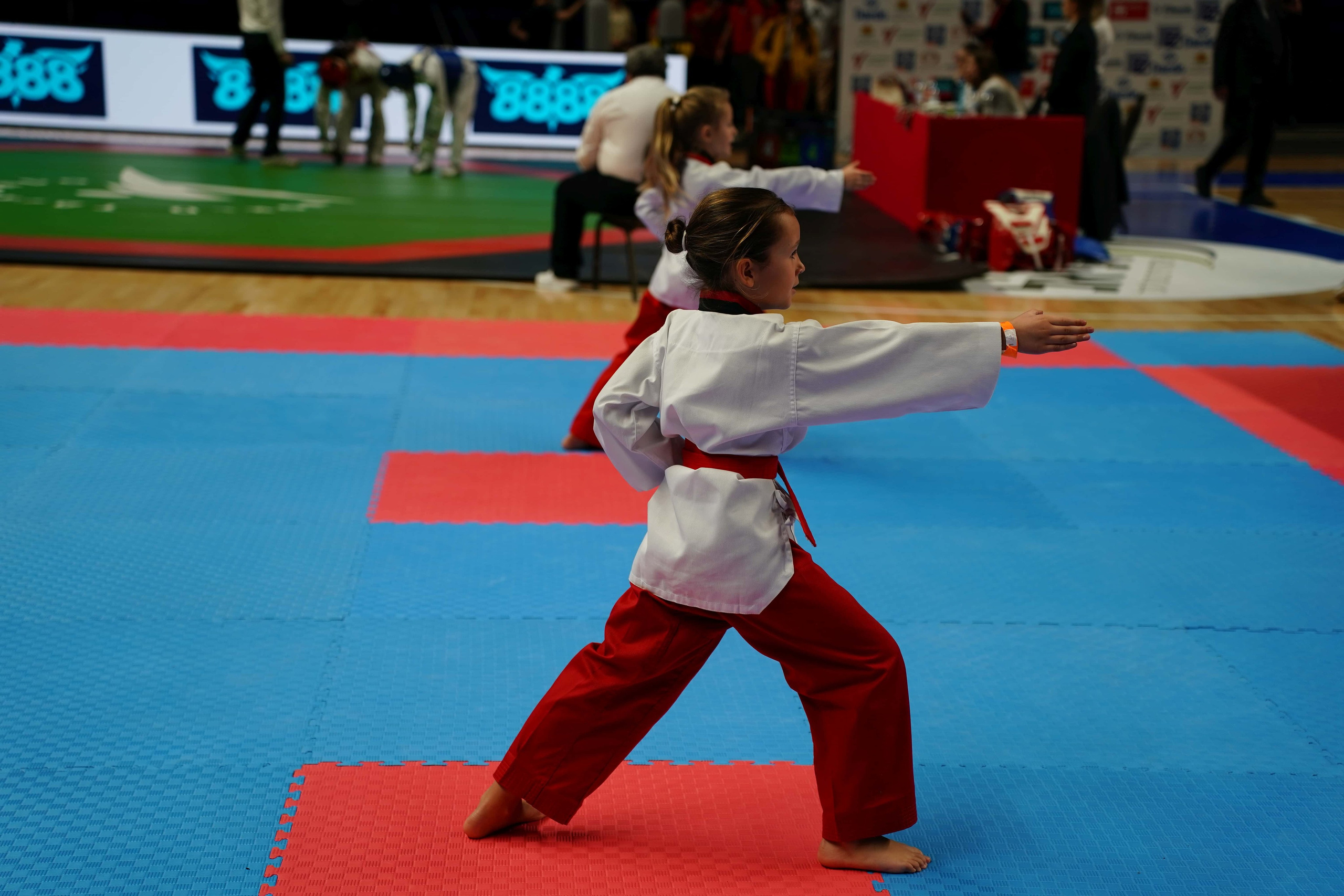 СПОРТНА ФОТОГРАФИЯ: PhotoAdrenaline.com