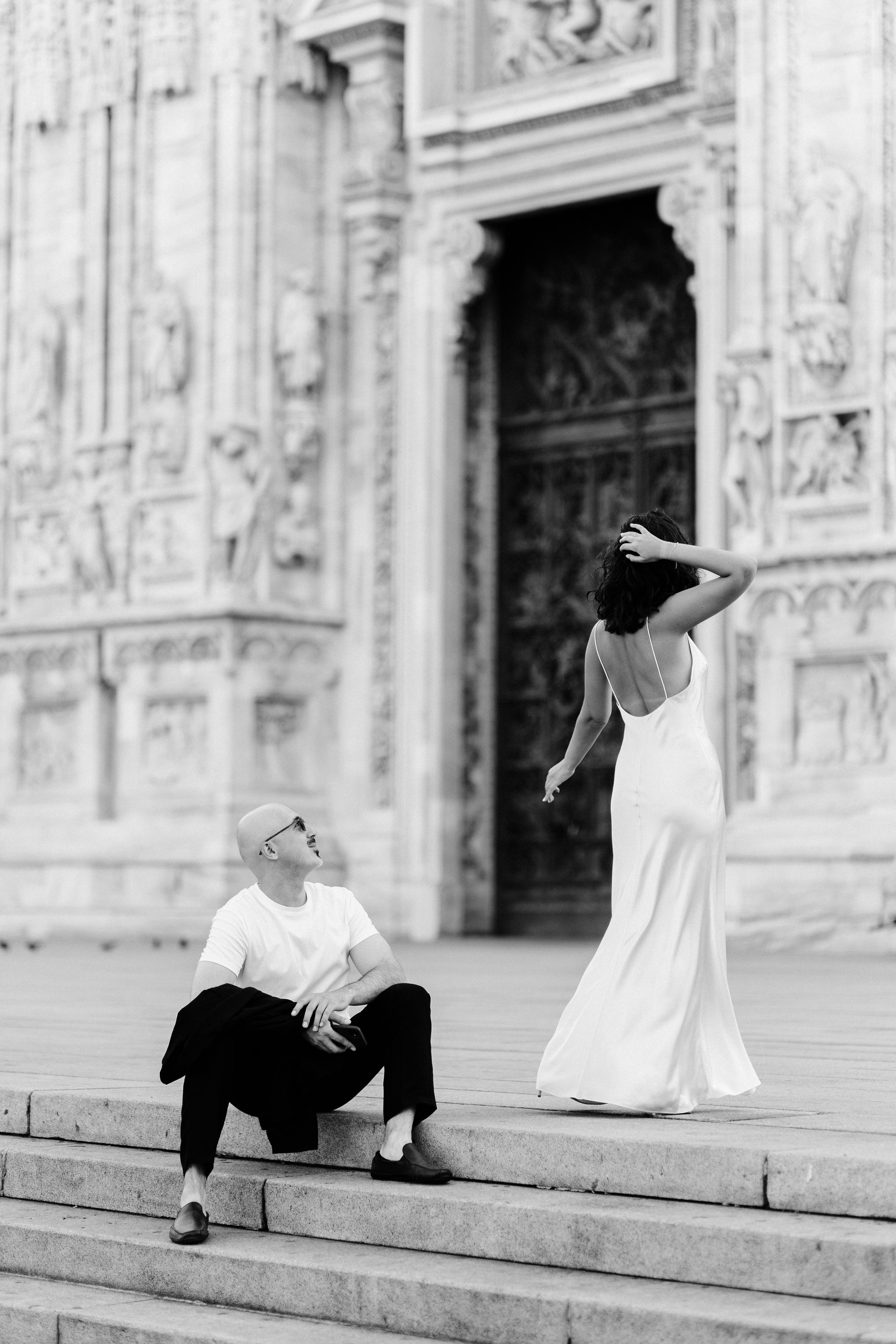 Cinematic love story photography in Milan