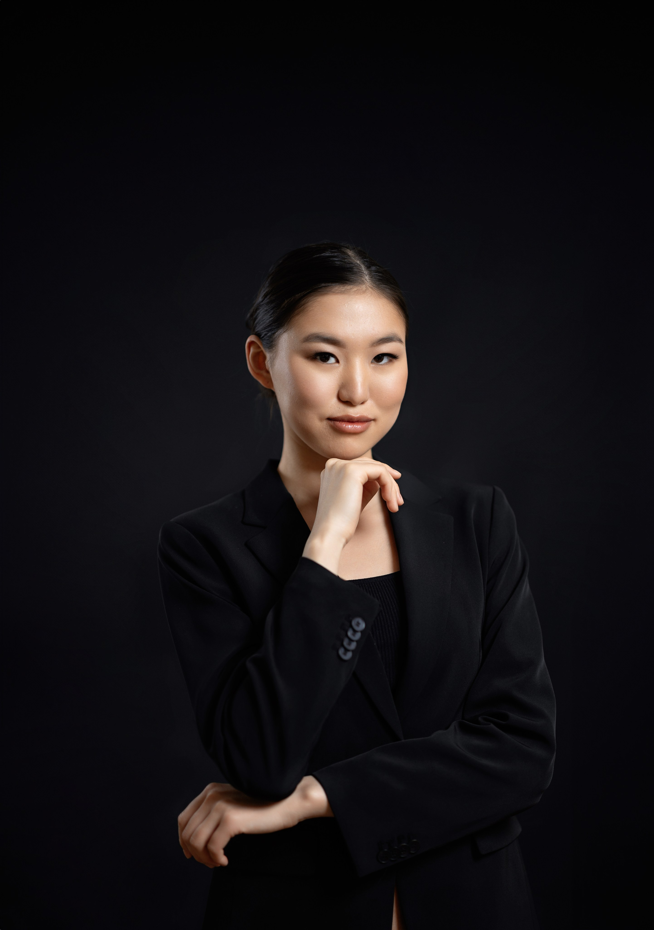 Head shoot and Beauty. Professional photographer in NYC Kristina Bagdasaryan