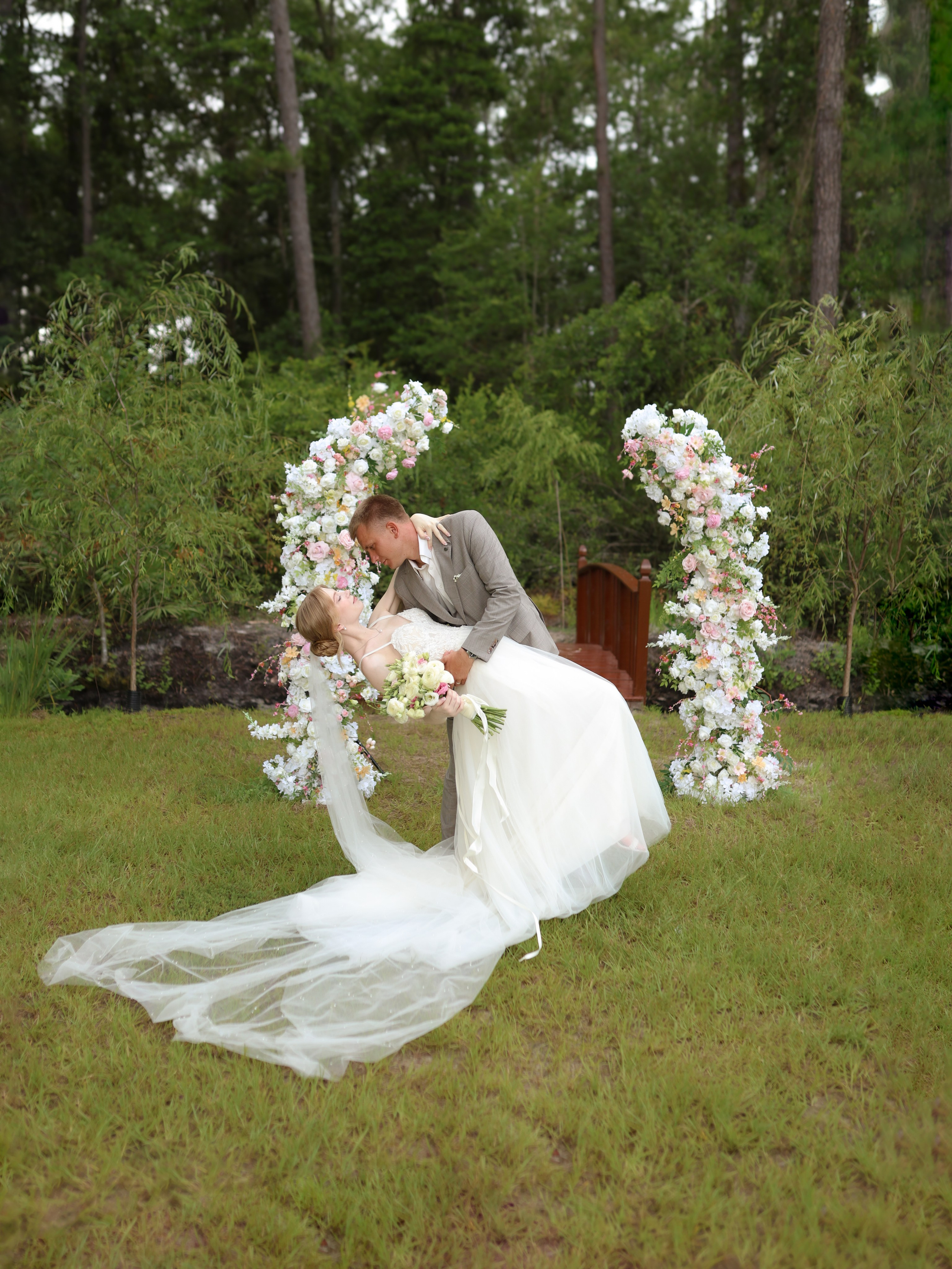 Wedding Gallery. Portrait and couples photographer in Florida, Valeriia Honcharova