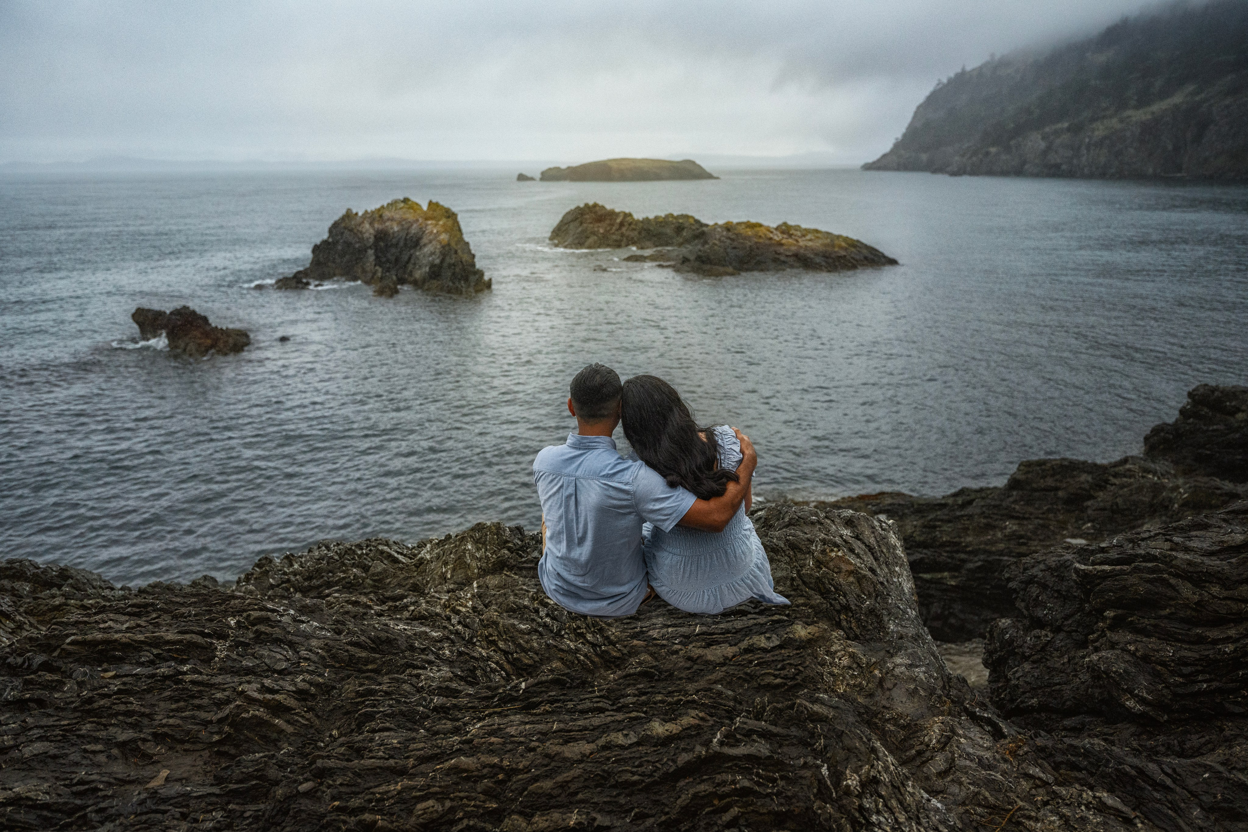 Yogi & Rudi. Wedding & family photography in Seattle area. Helen Michelle photographer