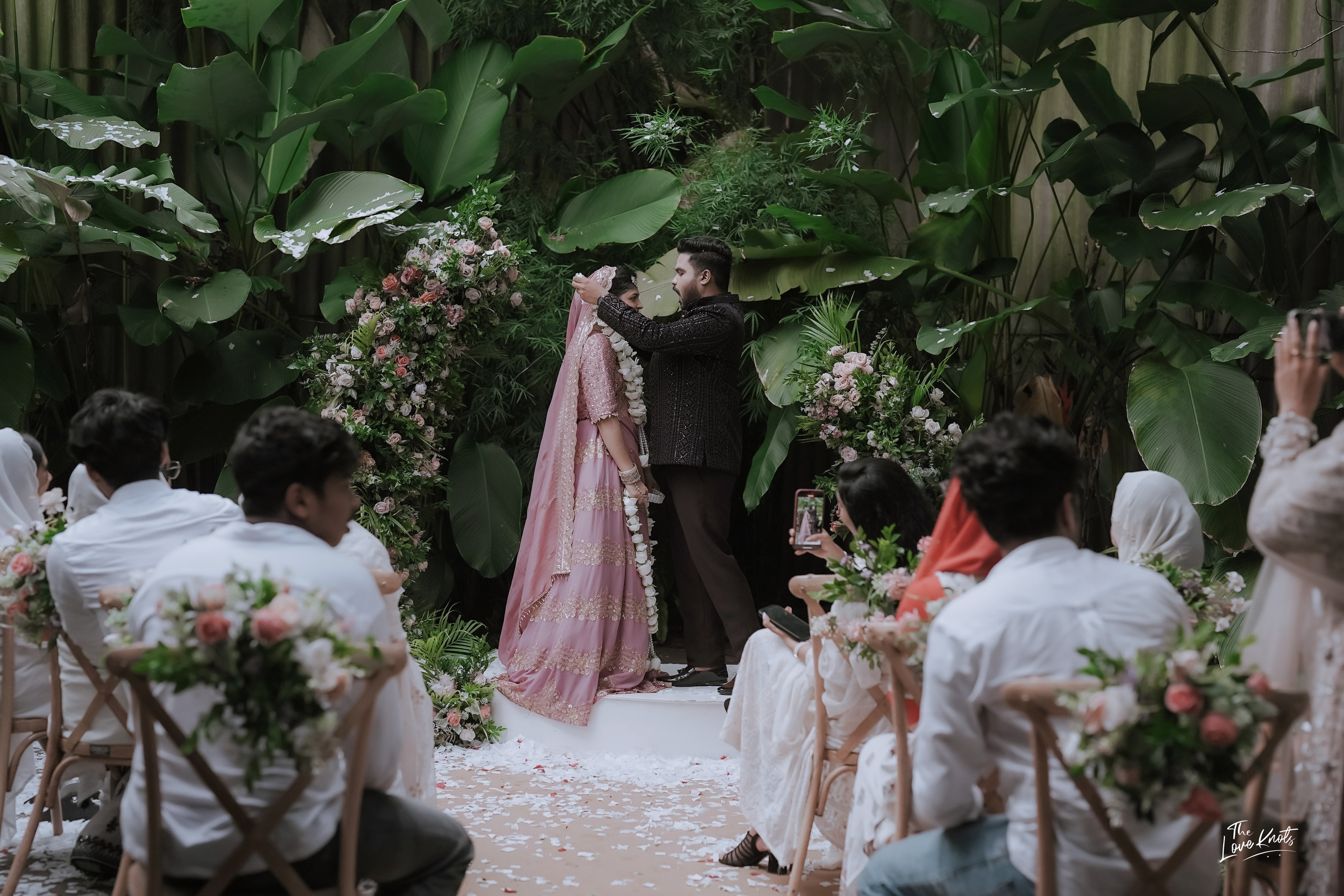 SHIBIL / RISLA. Theloveknots