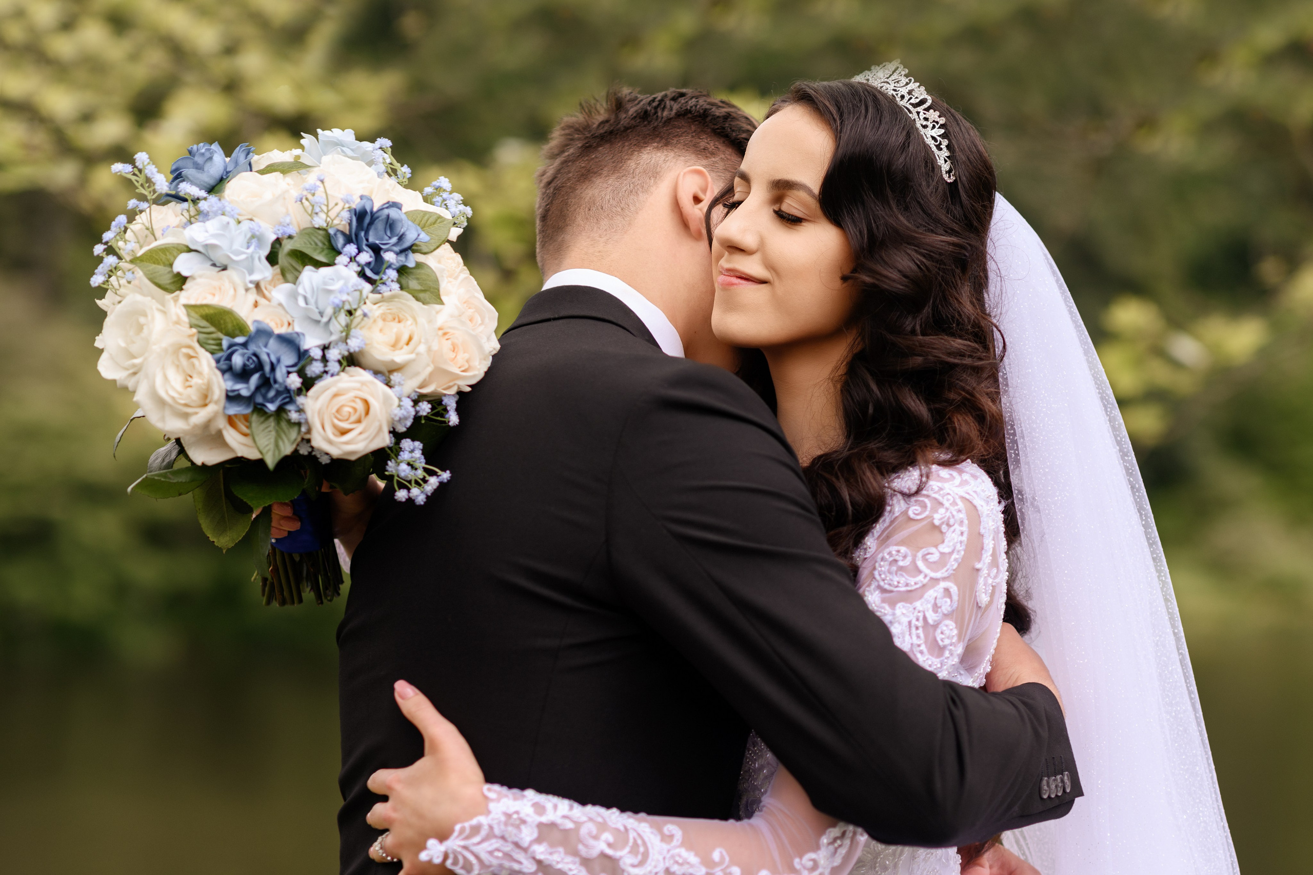 Weddings. Wedding & family photography in Seattle area. Helen Michelle photographer