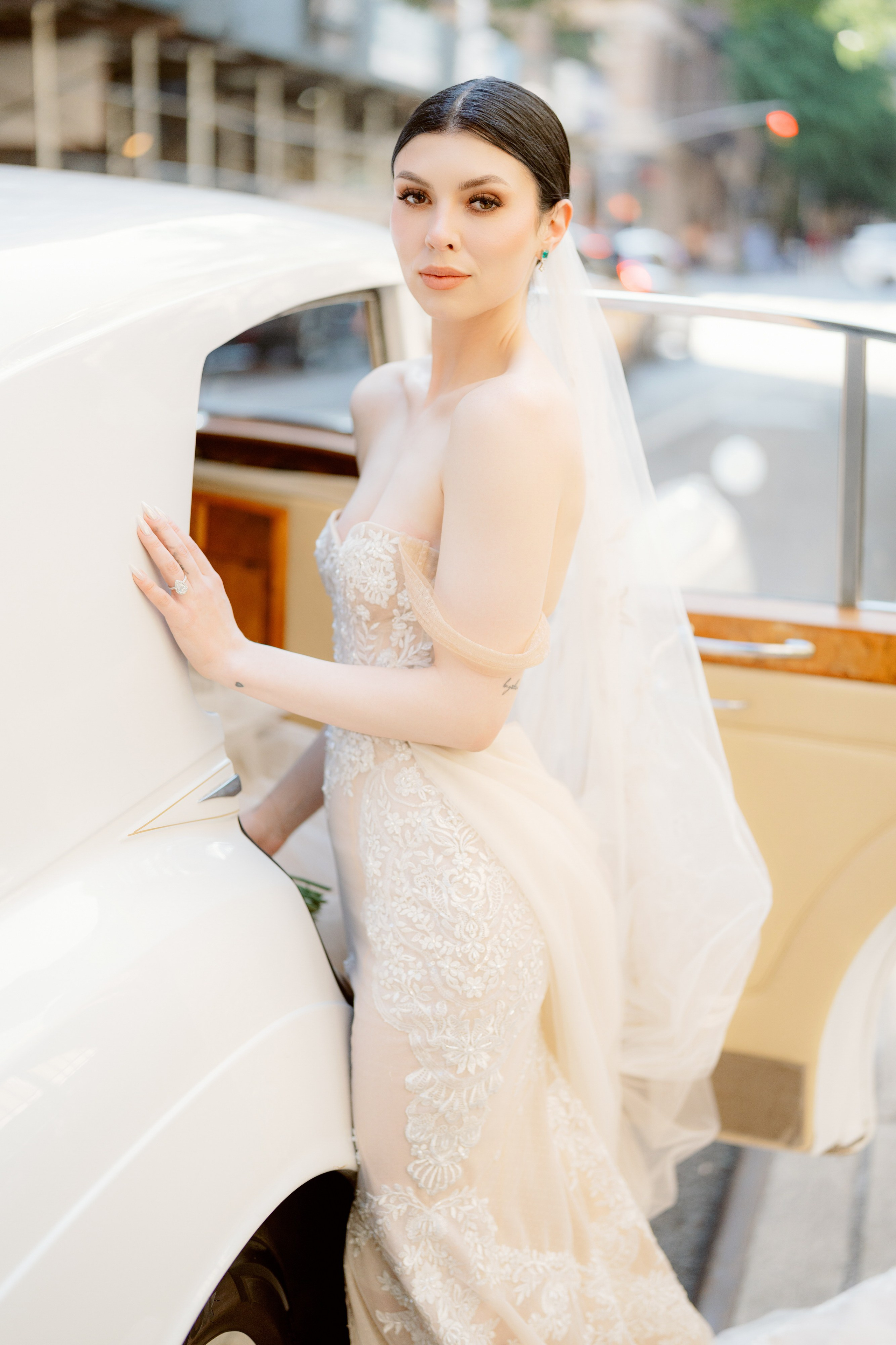 Monique and Robert’s Elegant Wedding at the Beekman Hotel. Wedding photographer and videographer New York | New Jersey