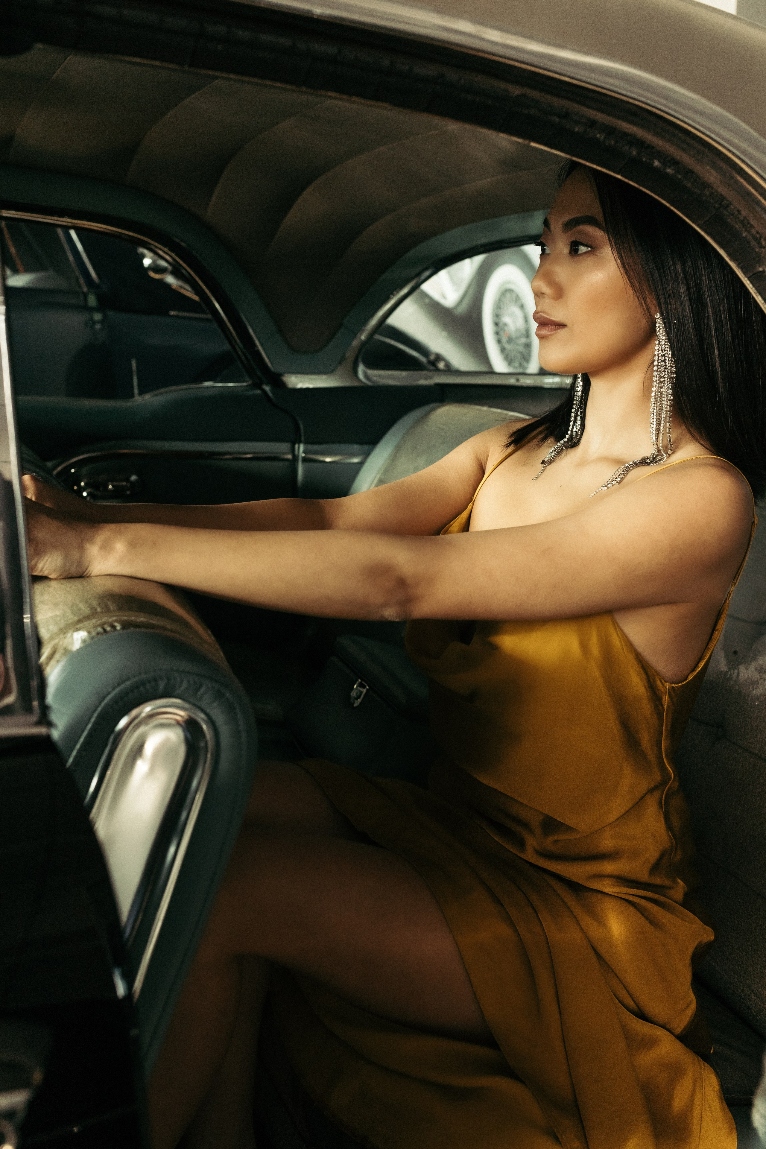 Оксана Ляшенко Фотограф в Дніпрі фотограф Оксана Ляшенко Днепр Old cars фотопроект студія Квітка фотосессия фотопротрет портрет студийная съемка фотостудия фотограф в Днепре Семейная фотосессия фотопрогулка фотопрогулянка фотографія