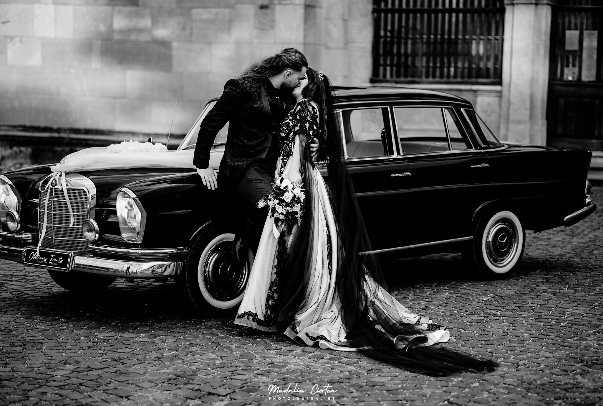 Nunta Diana si Bogdan | Black Wedding | Alba Iulia. Mădălin Ciortea - fotograf de nuntă și de familie | Dream Art Events