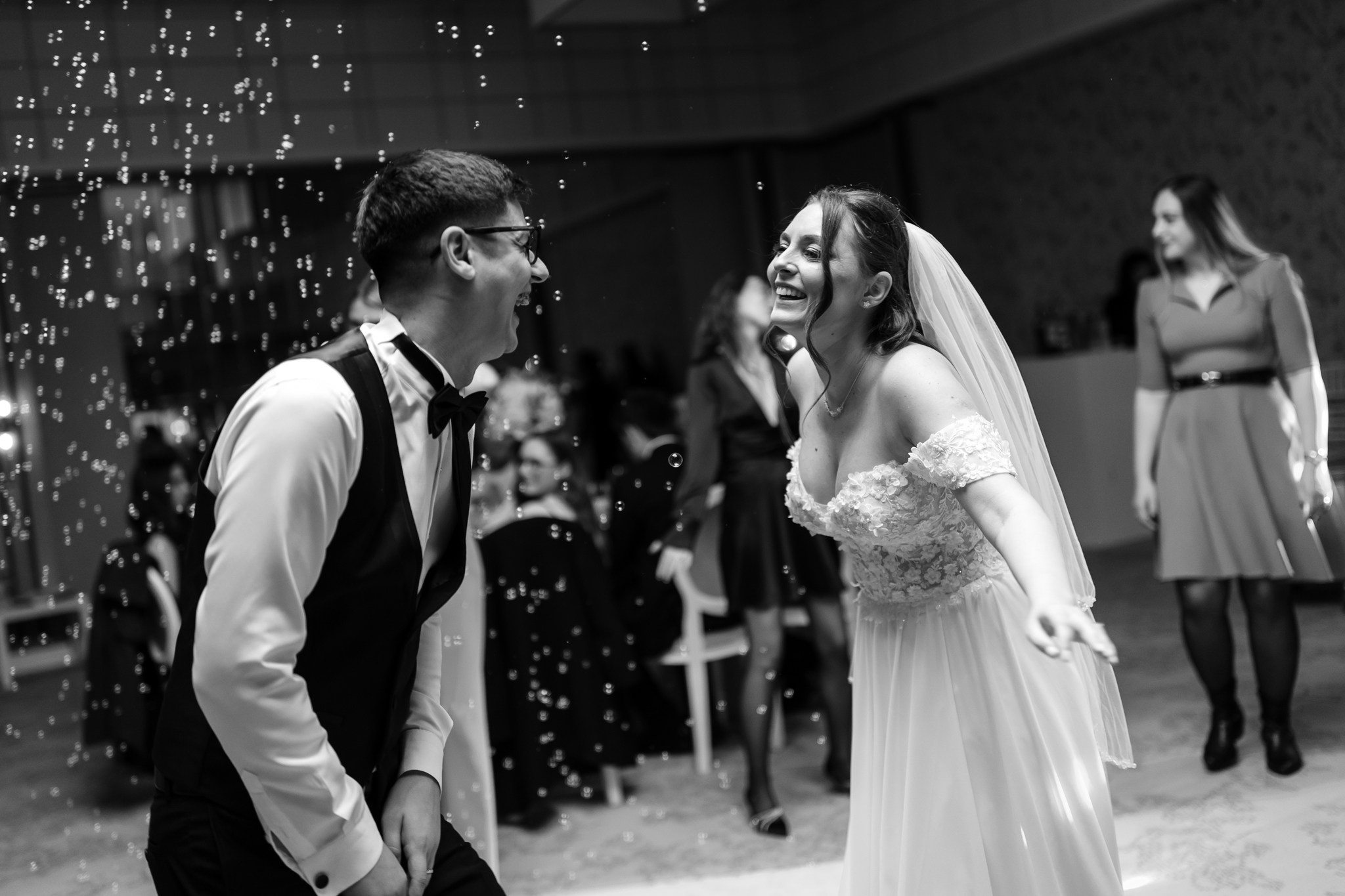 Mari & Cosmin. Fotograf nunta Bucuresti - Manu Ivanciu | Fotograf botez