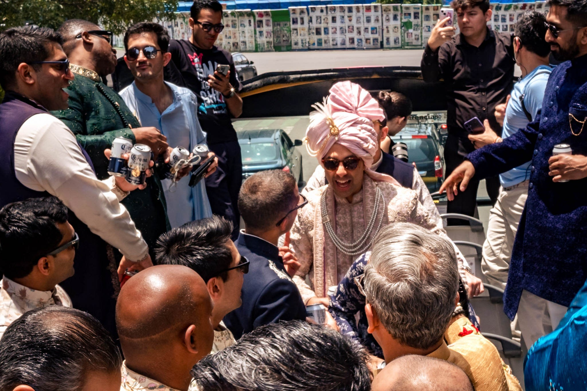 Aagya & Kishore. Wedding and family photographer in Mexico City