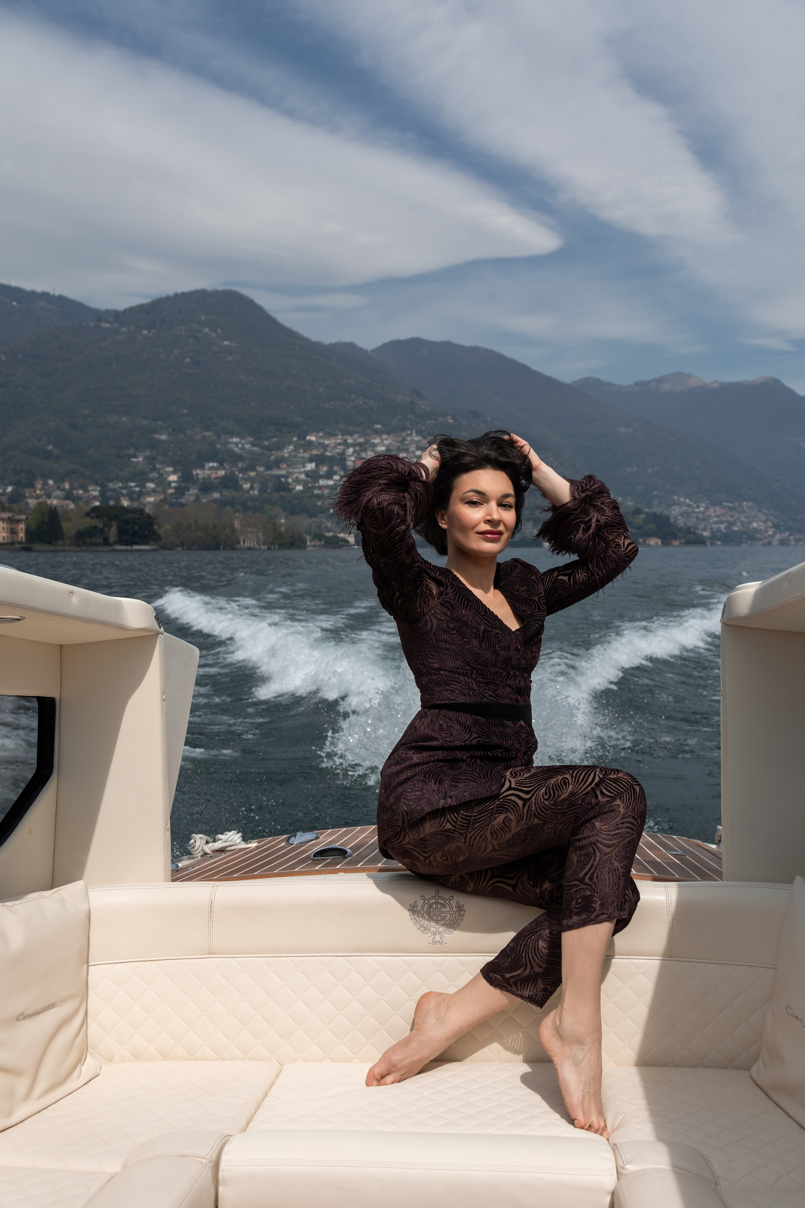 Girls yacht trip. Photographer in Milan |Mila Pro Photo