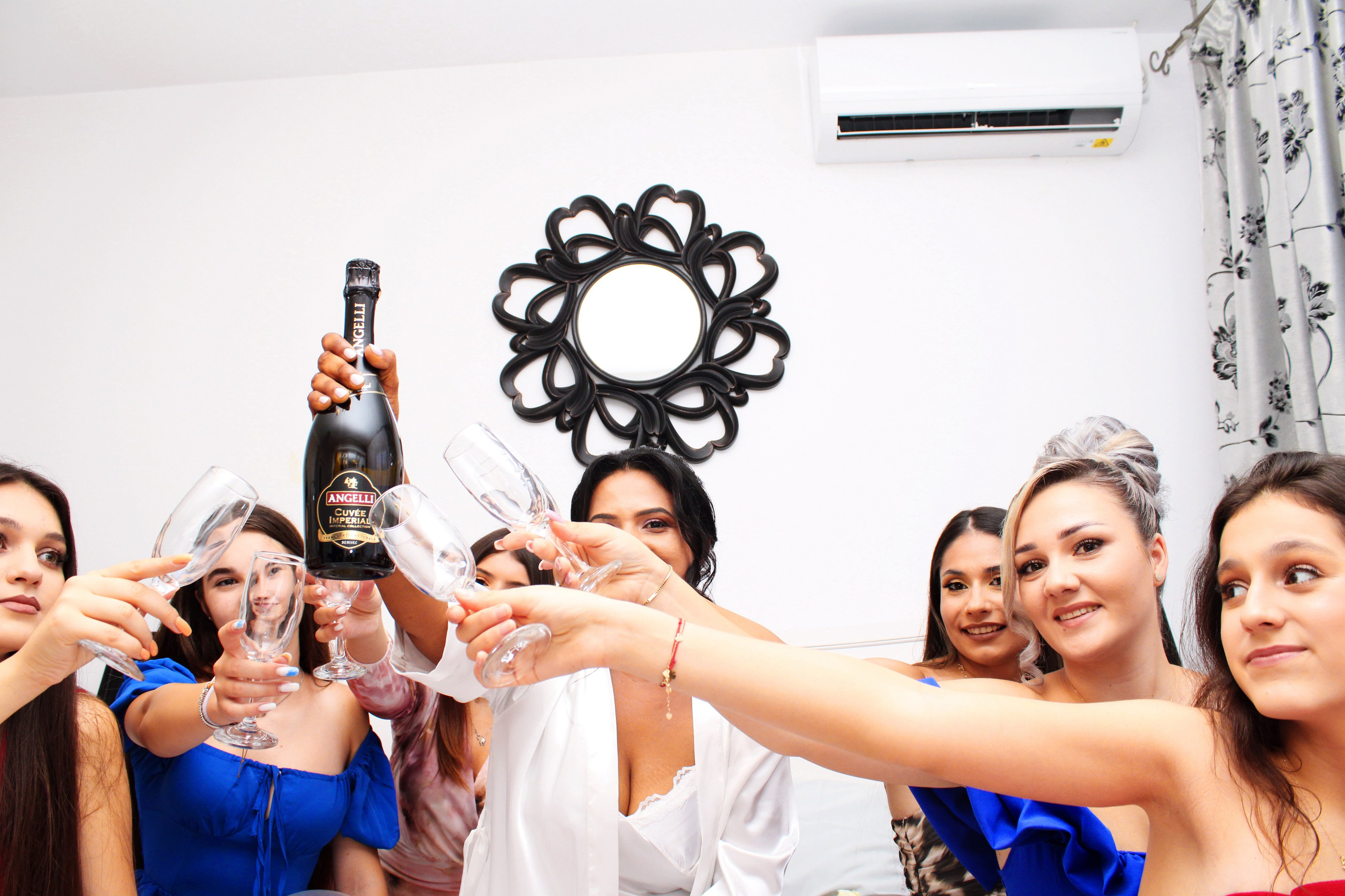 MINEL & MALINA. PETRU BYZO - family and children photographer in ROMANIA