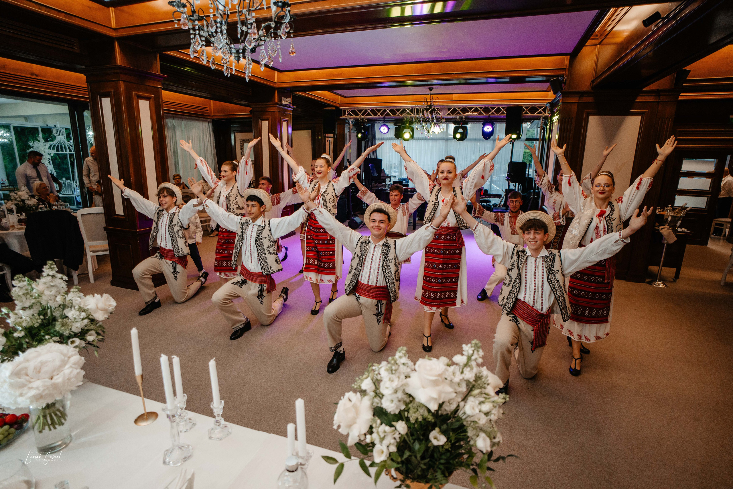 Adina & Alexandru – Nuntă elegantă în Roman. Fotograf de nuntă, corporate, botezuri, majorate și aniversări Roman, Lucaci Cornel