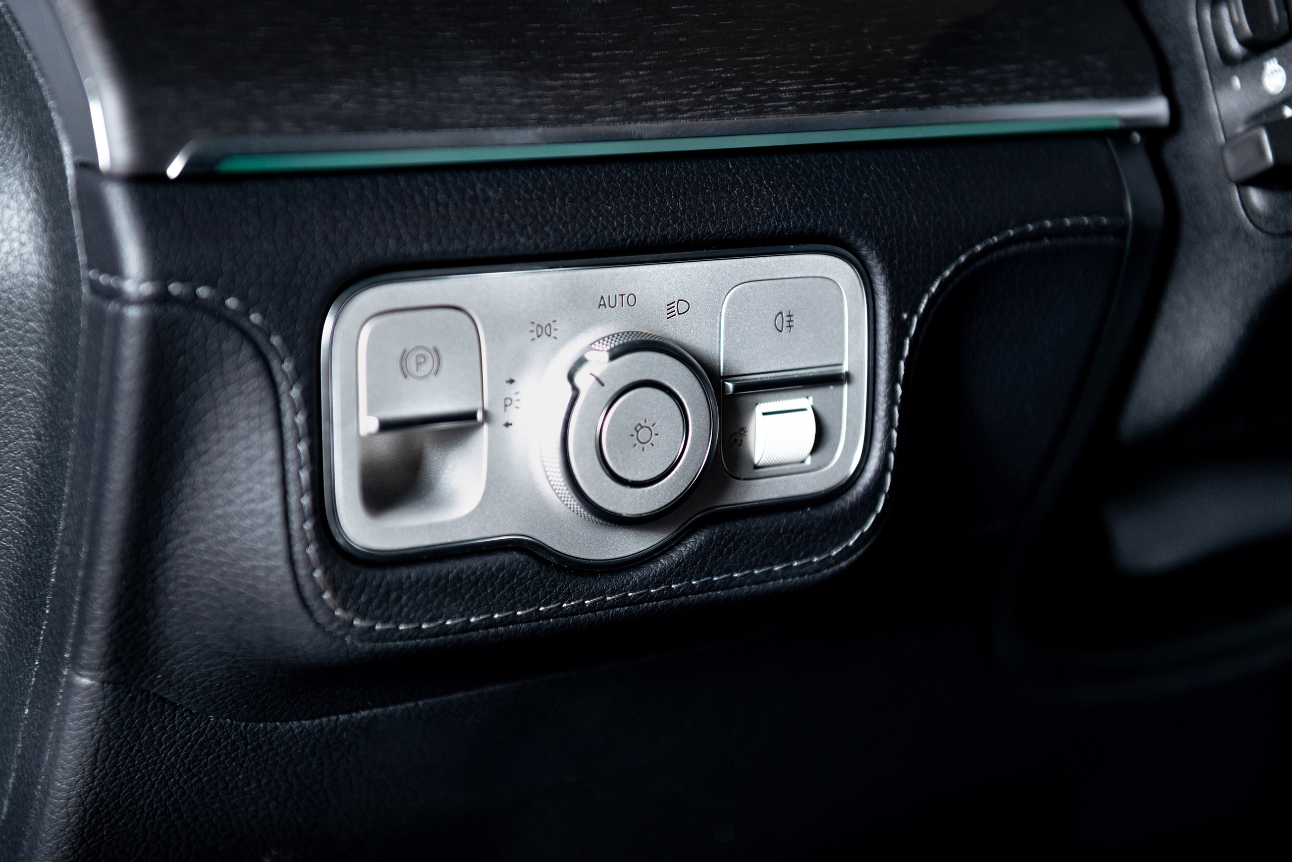 Автомобильная фотосъемка Mercedes GLS в студии. FOTÓGRAFO MÉXICO QUINTANA ROO